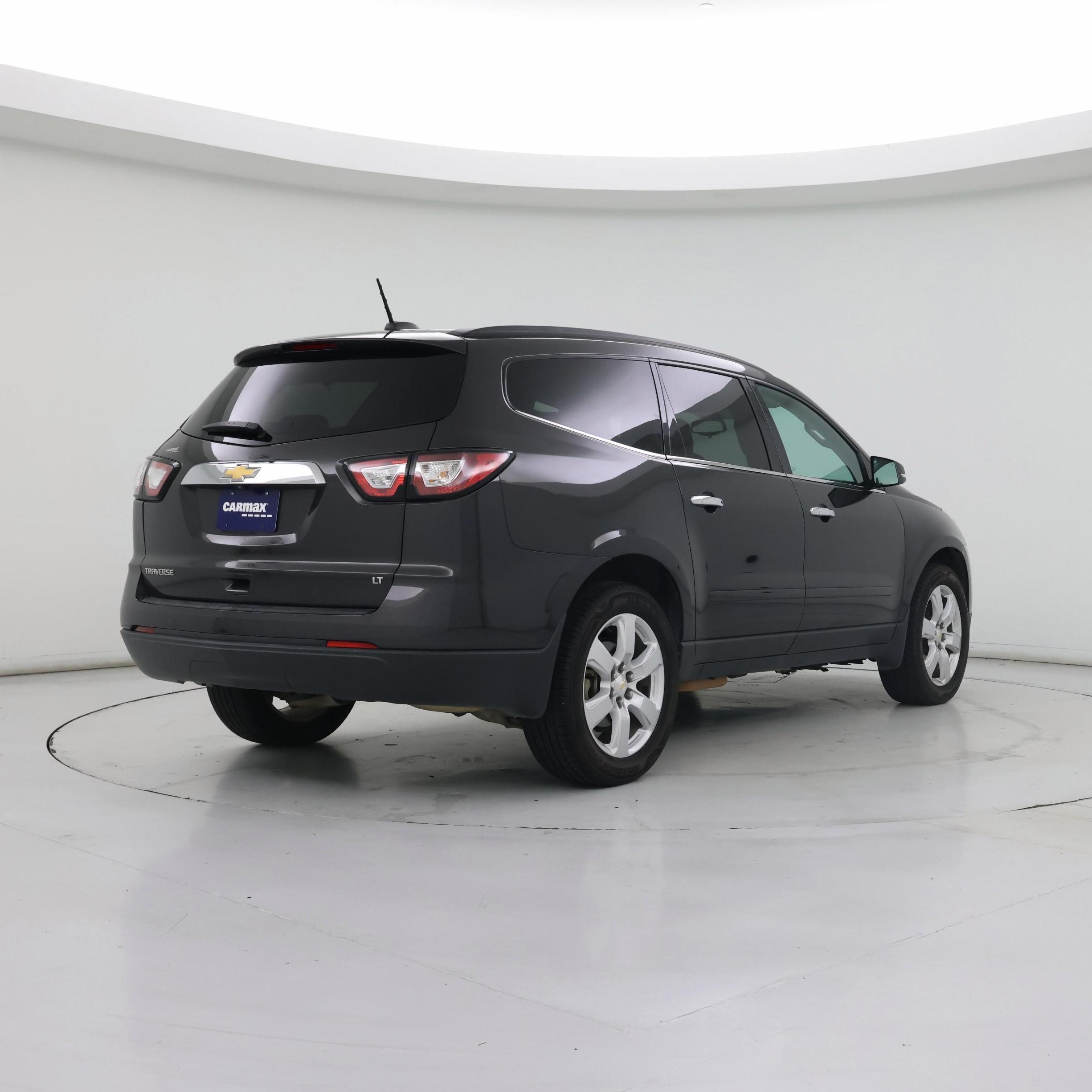 Thumbnail: 2017 Chevrolet Traverse - 8