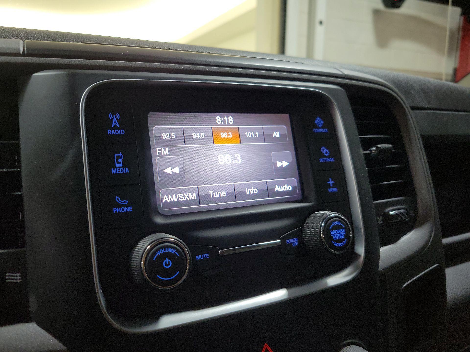 Thumbnail: 2022 RAM 1500 Classic - 15