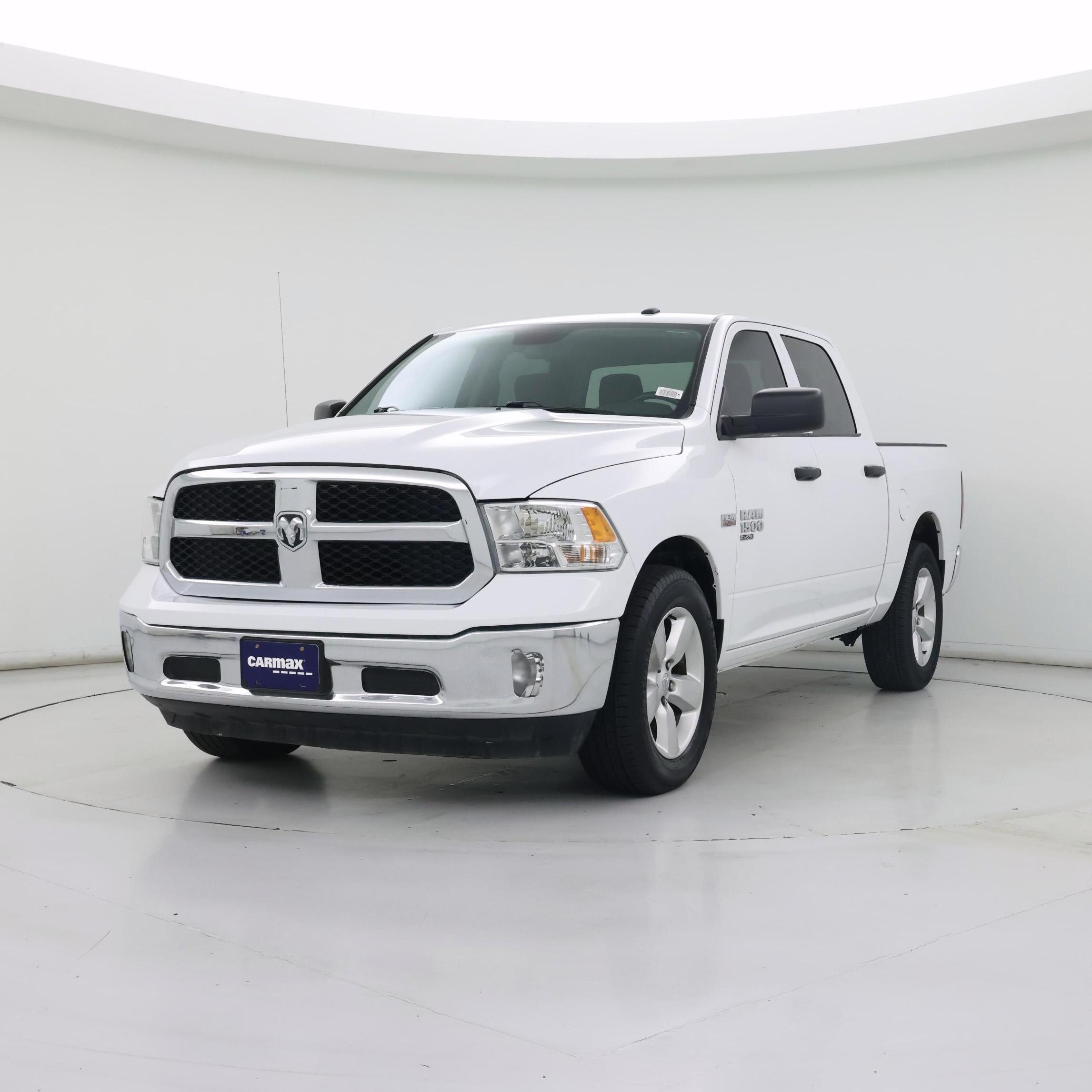 Thumbnail: 2022 RAM 1500 Classic - 4