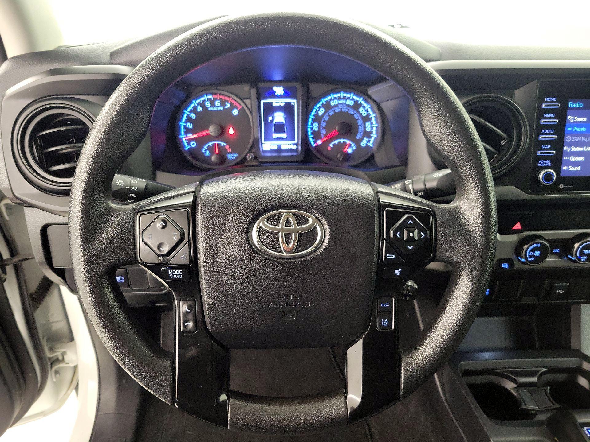 Thumbnail: 2022 Toyota Tacoma - 10