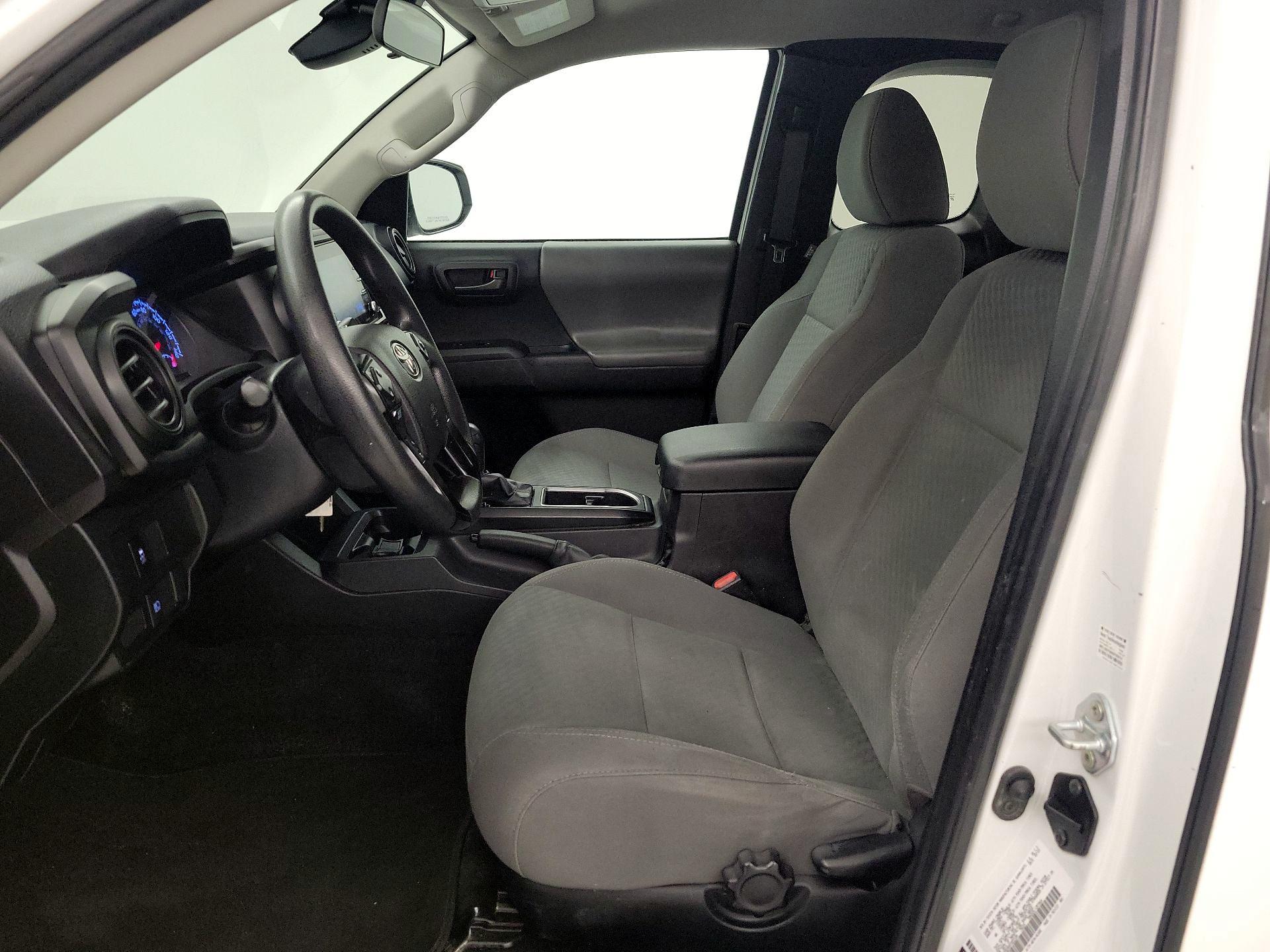 Thumbnail: 2022 Toyota Tacoma - 11