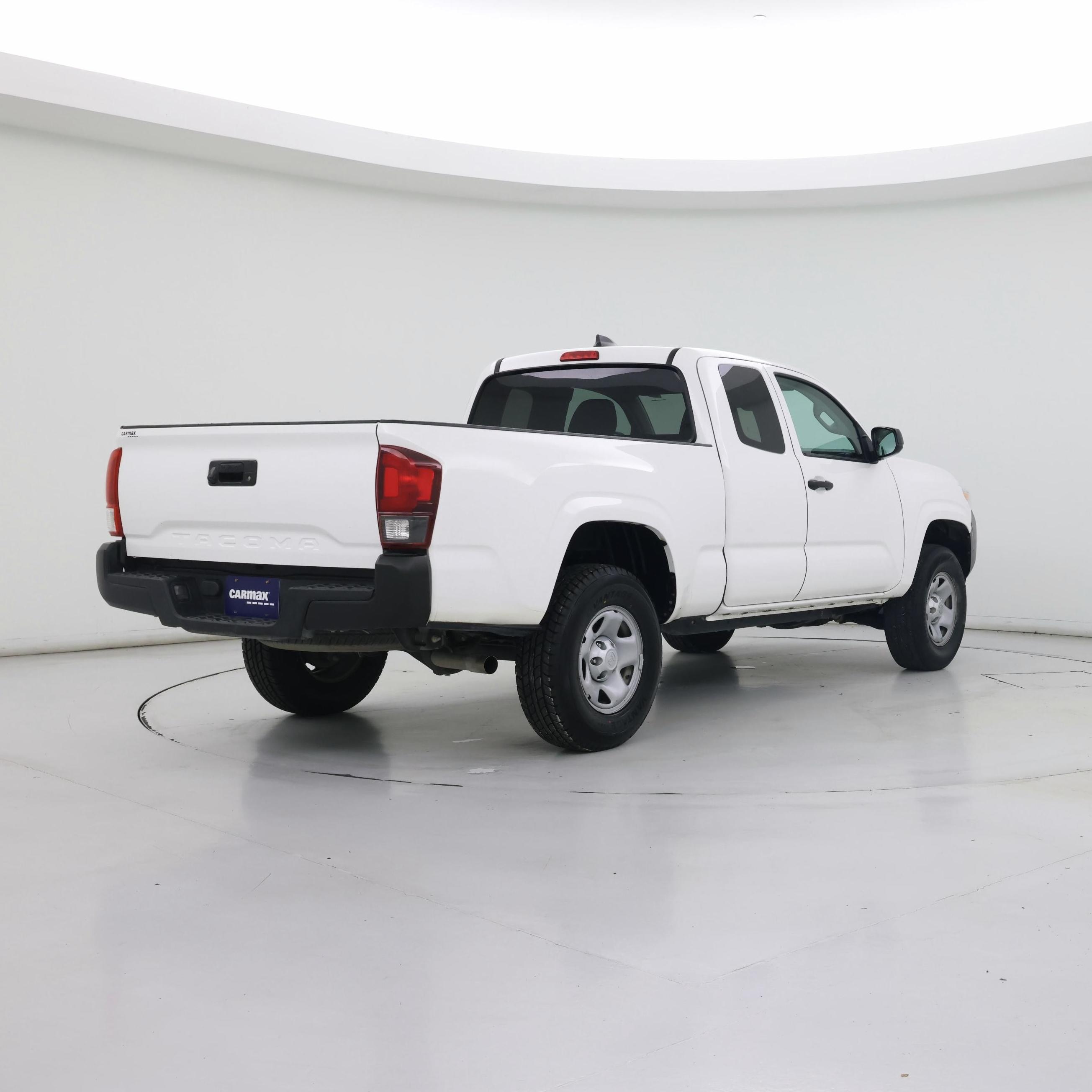 Thumbnail: 2022 Toyota Tacoma - 8