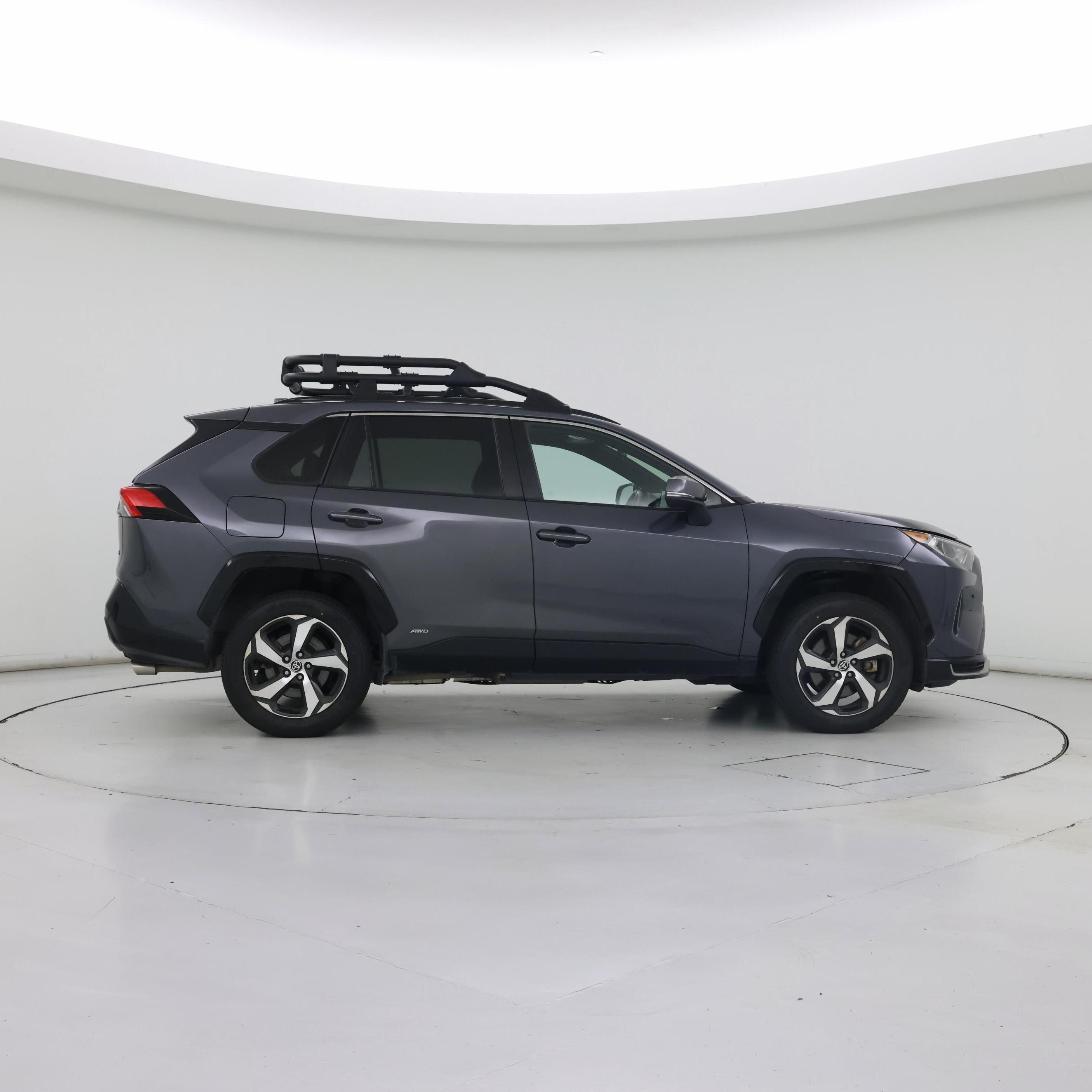Thumbnail: 2021 Toyota RAV4 - 7
