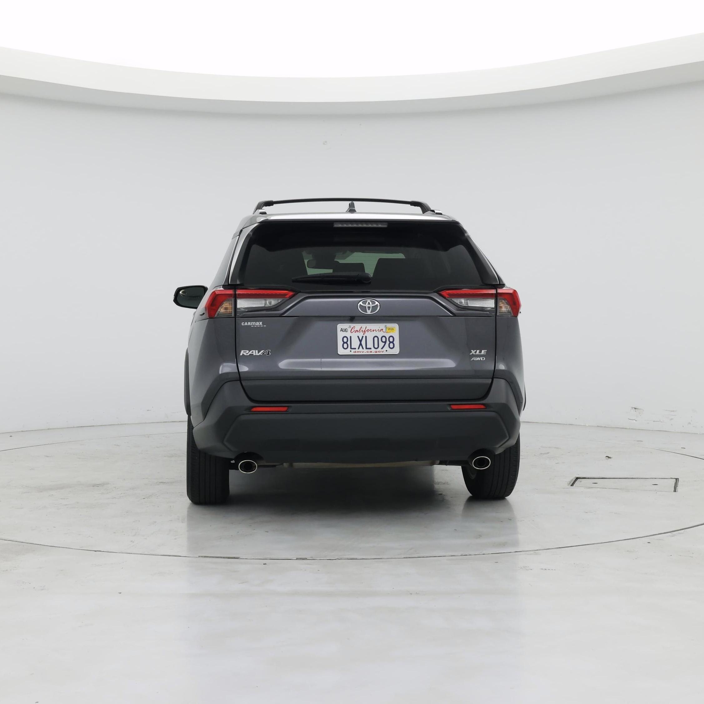 Thumbnail: 2019 Toyota RAV4 - 6