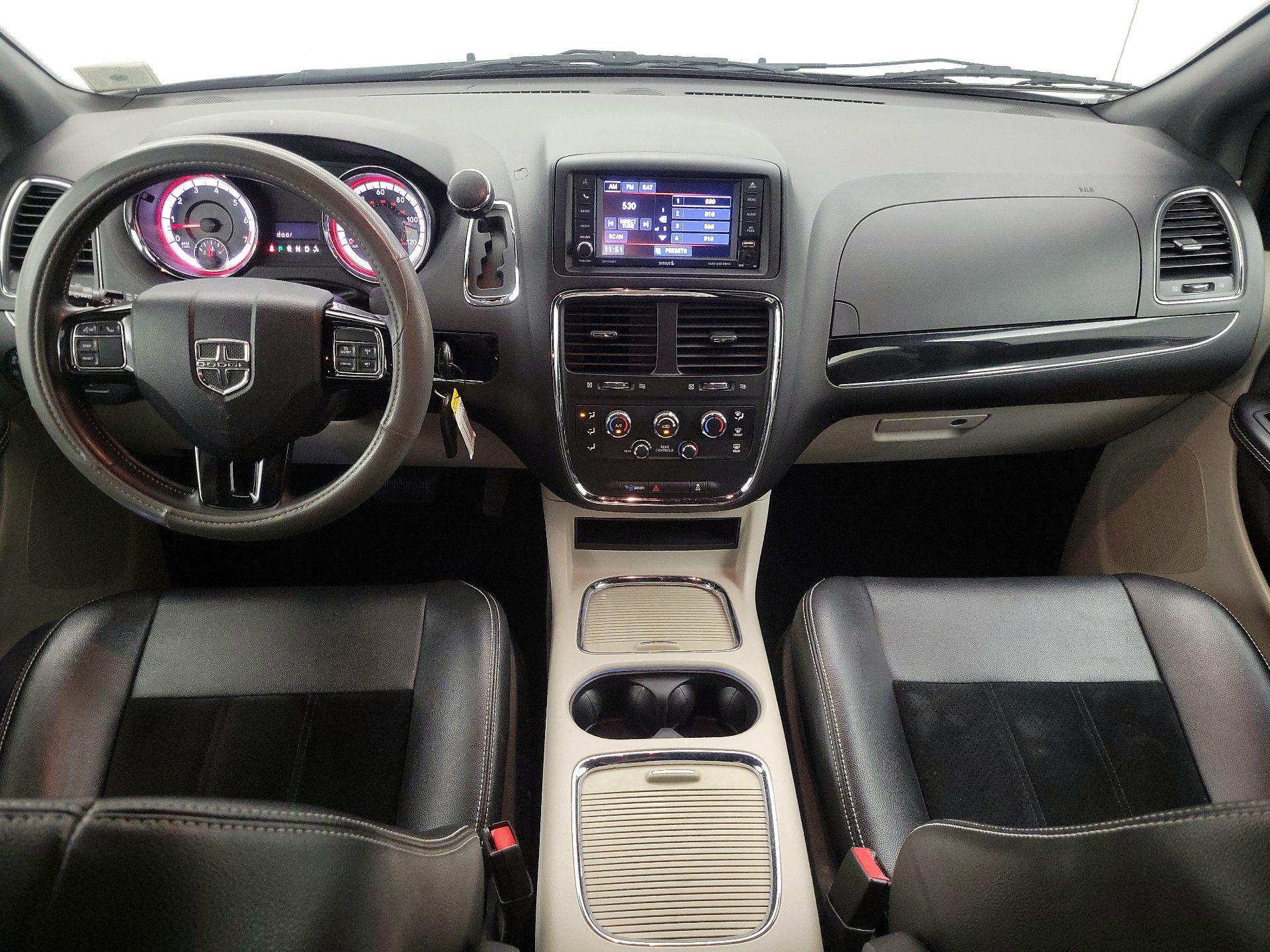 Thumbnail: 2018 Dodge Grand Caravan - 9