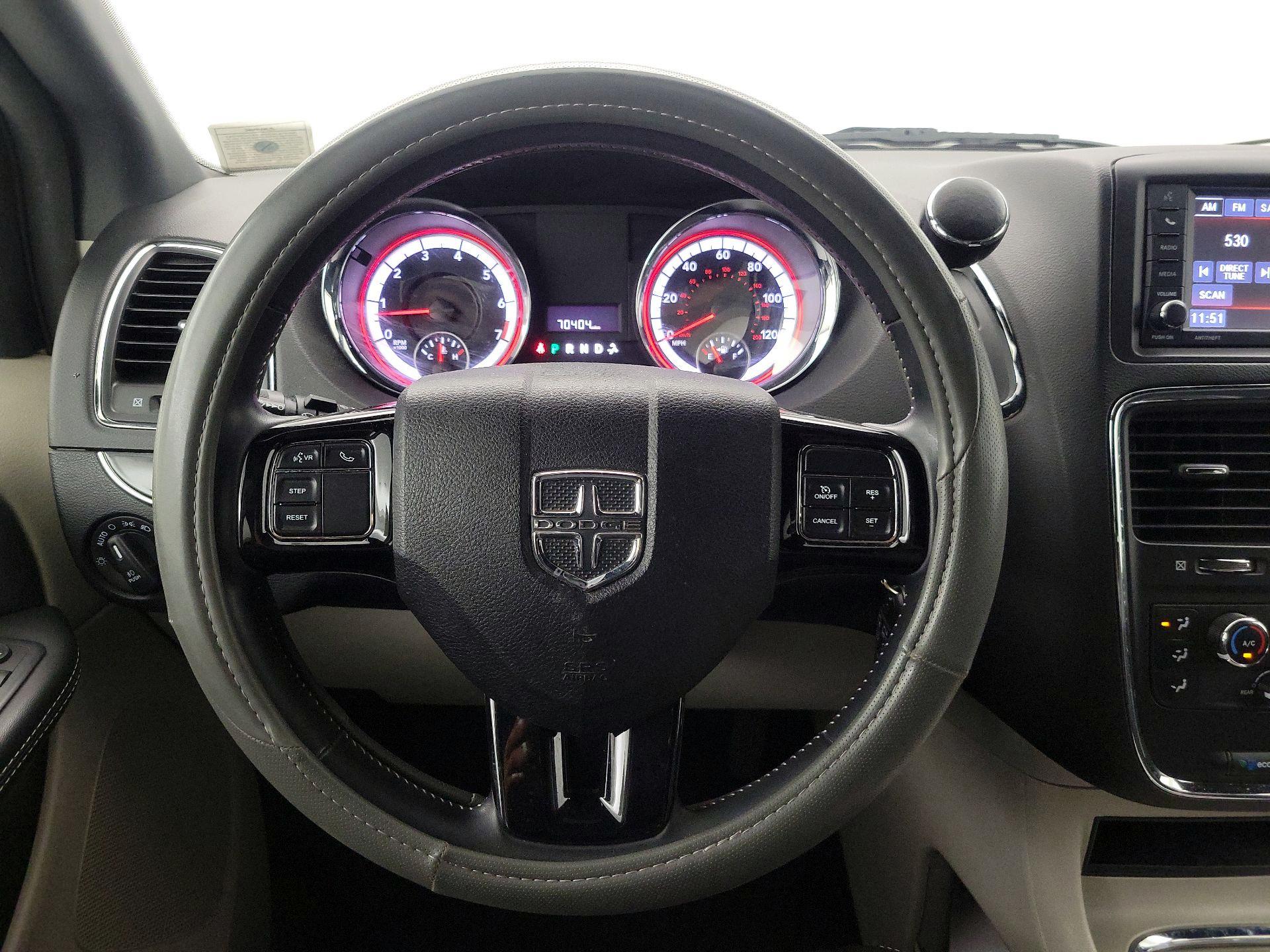Thumbnail: 2018 Dodge Grand Caravan - 10
