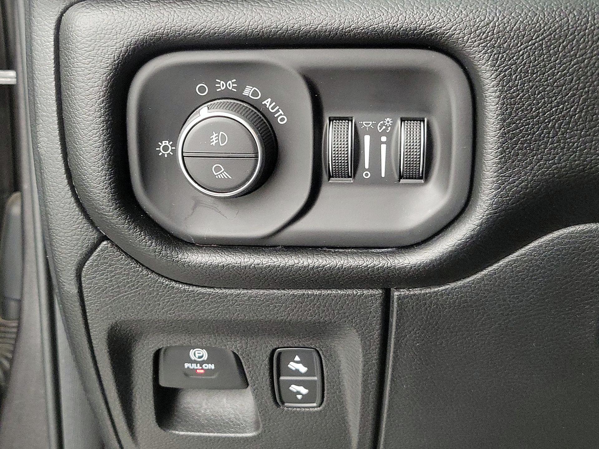 Thumbnail: 2021 RAM 1500 - 13