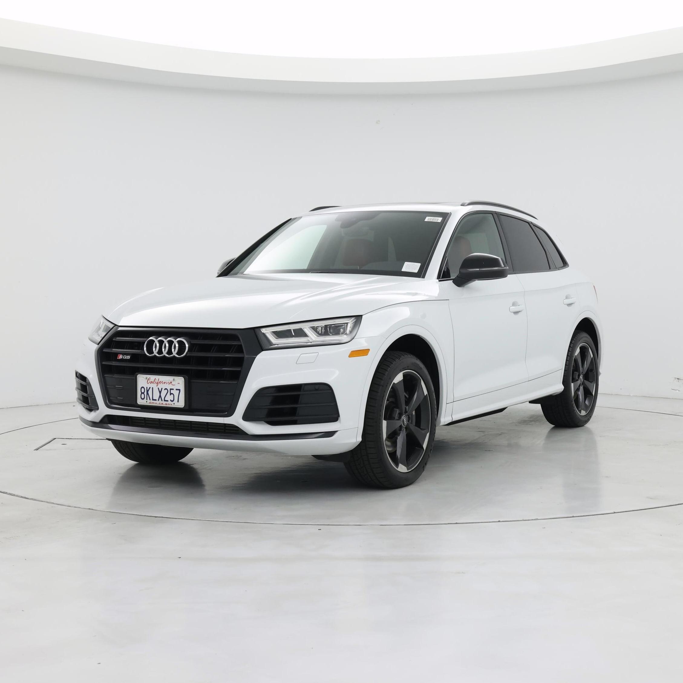 Thumbnail: 2019 Audi SQ5 - 4