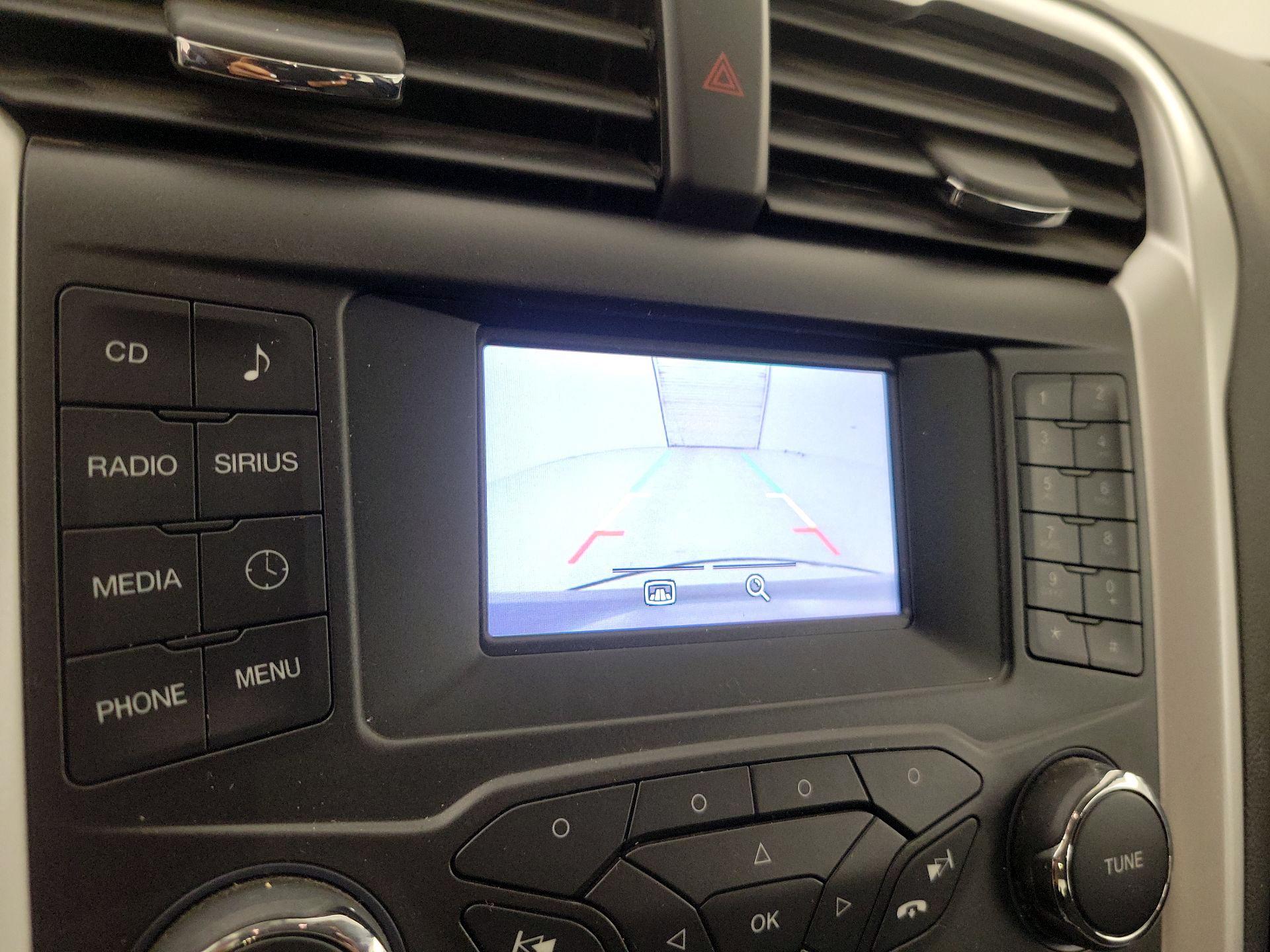 Thumbnail: 2016 Ford Fusion - 14