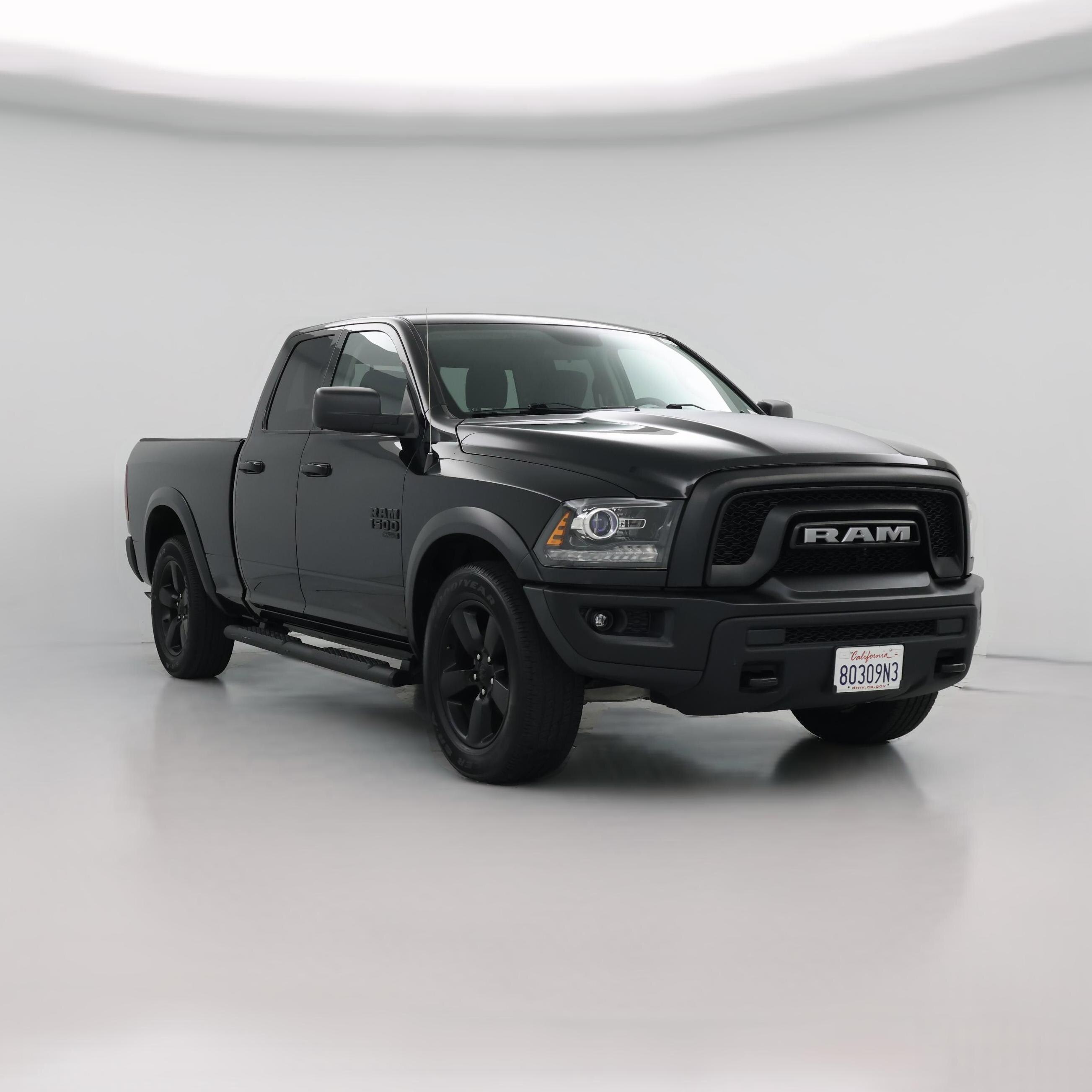 Thumbnail: 2019 RAM 1500 Classic - 1