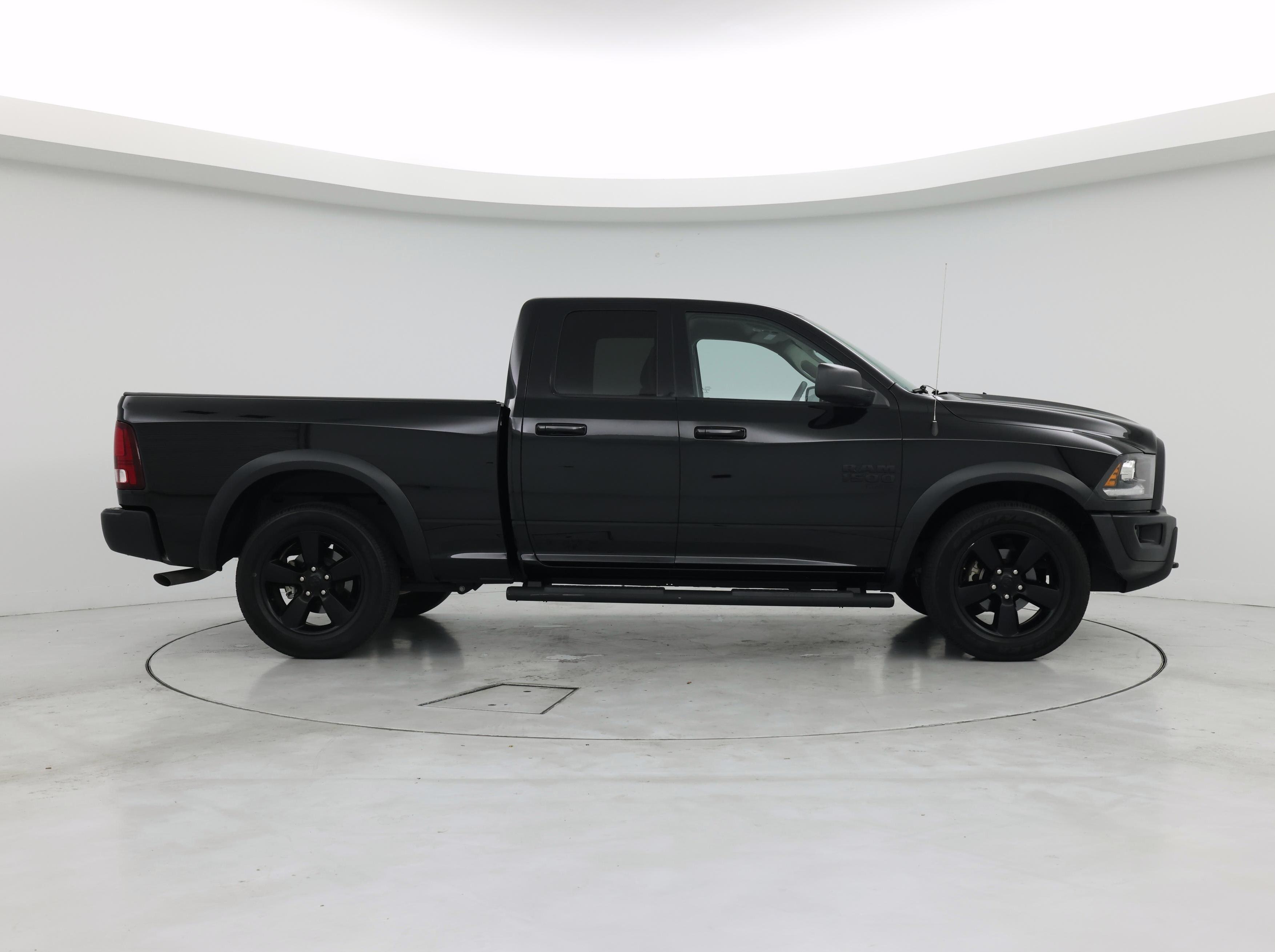 Thumbnail: 2019 RAM 1500 Classic - 7