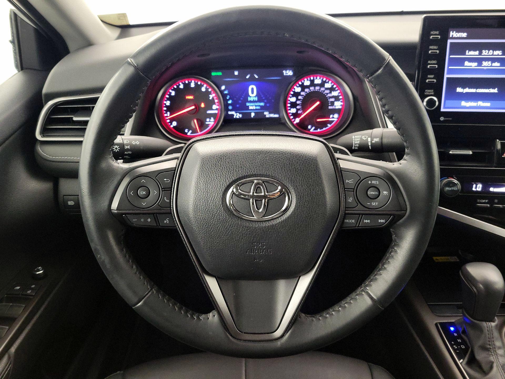 Thumbnail: 2022 Toyota Camry - 10