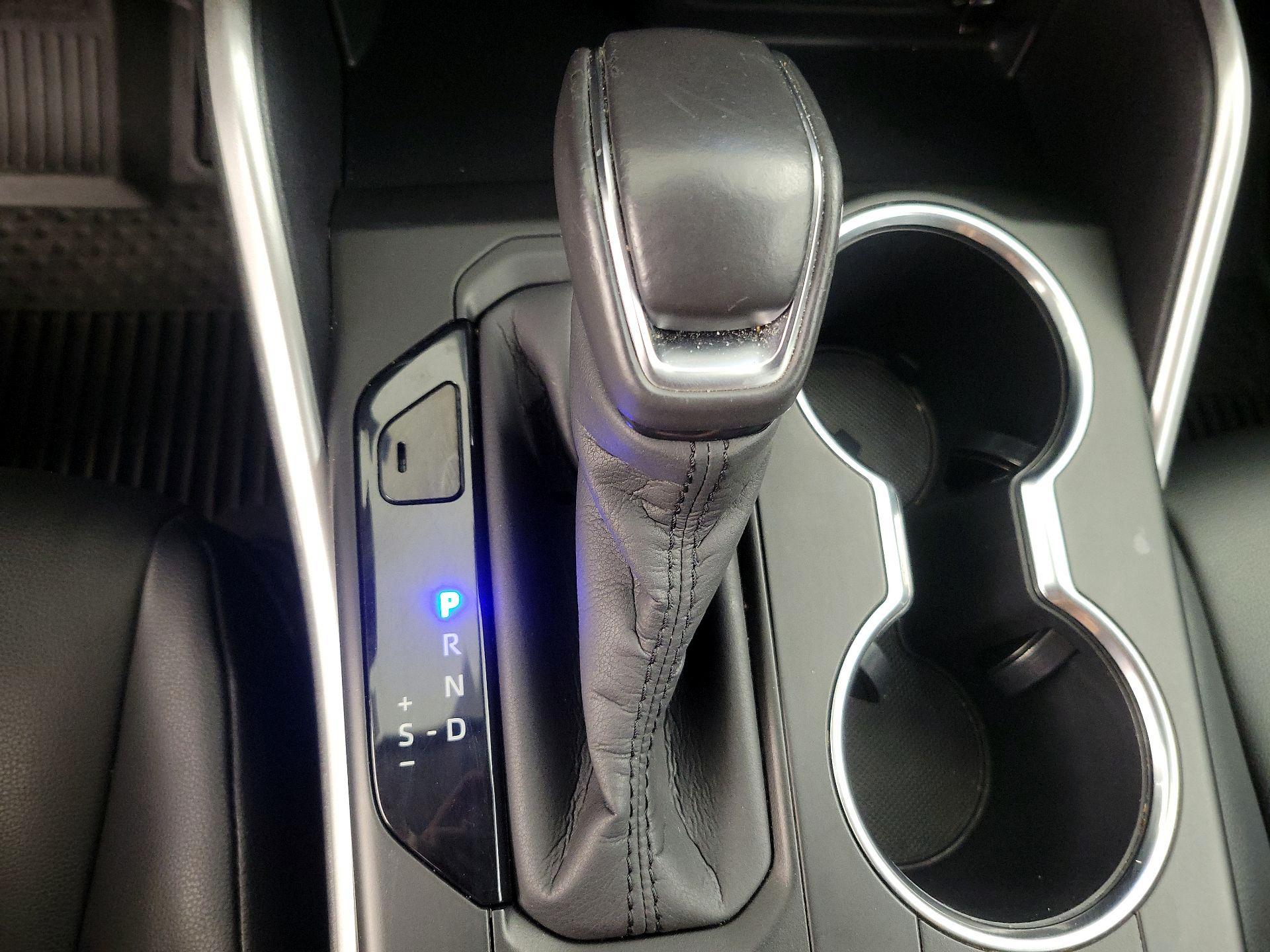 Thumbnail: 2020 Toyota Highlander - 17