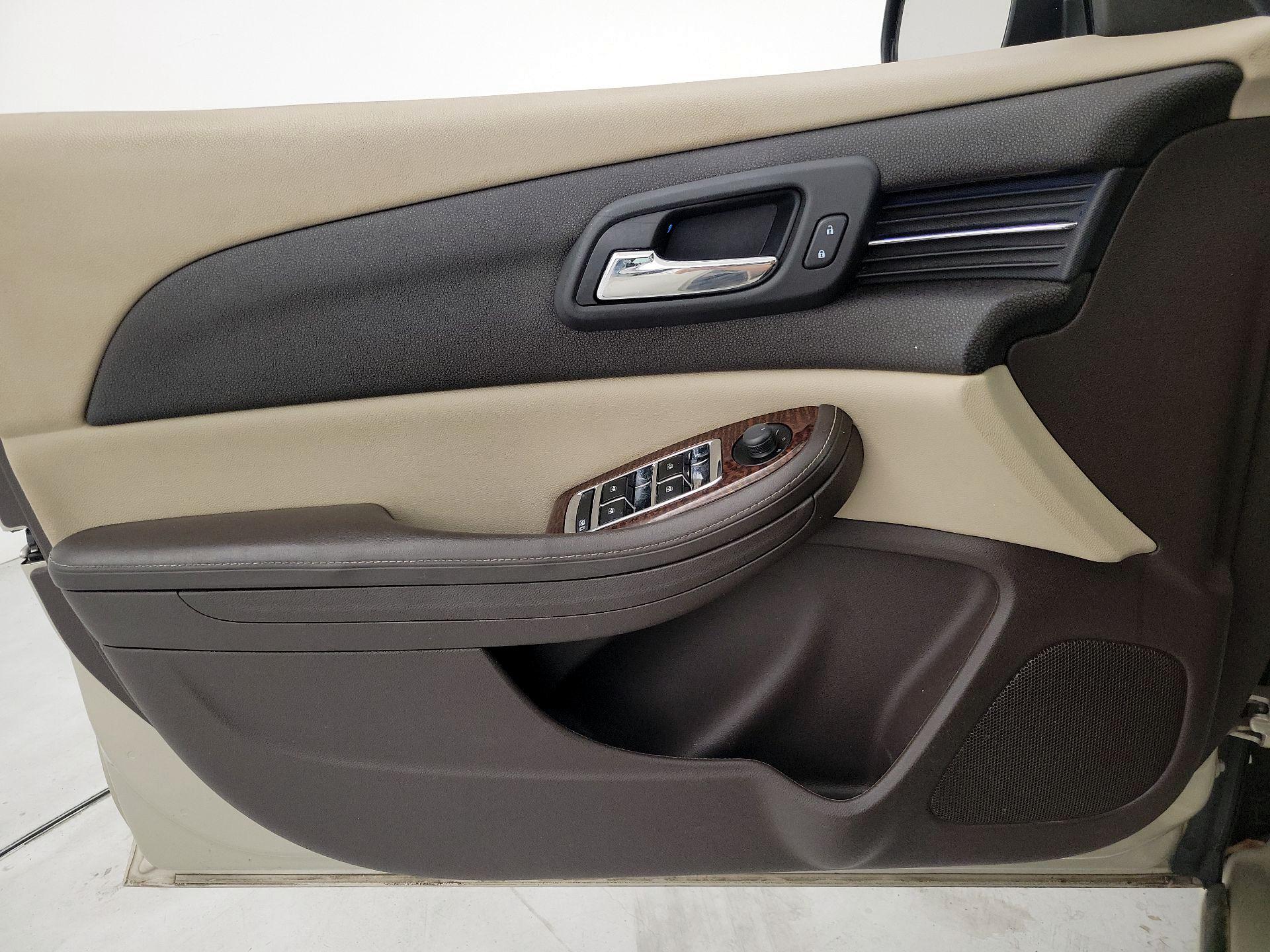 Thumbnail: 2013 Chevrolet Malibu - 12