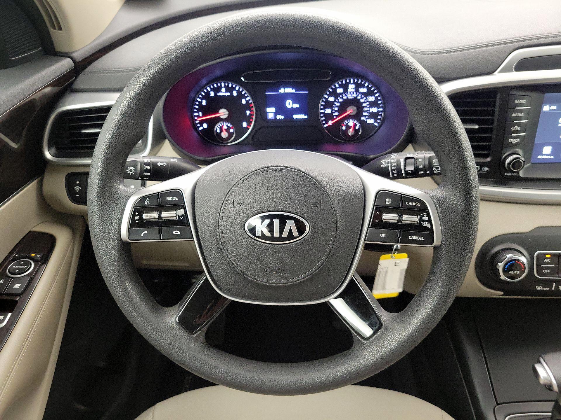 Thumbnail: 2019 Kia Sorento - 10