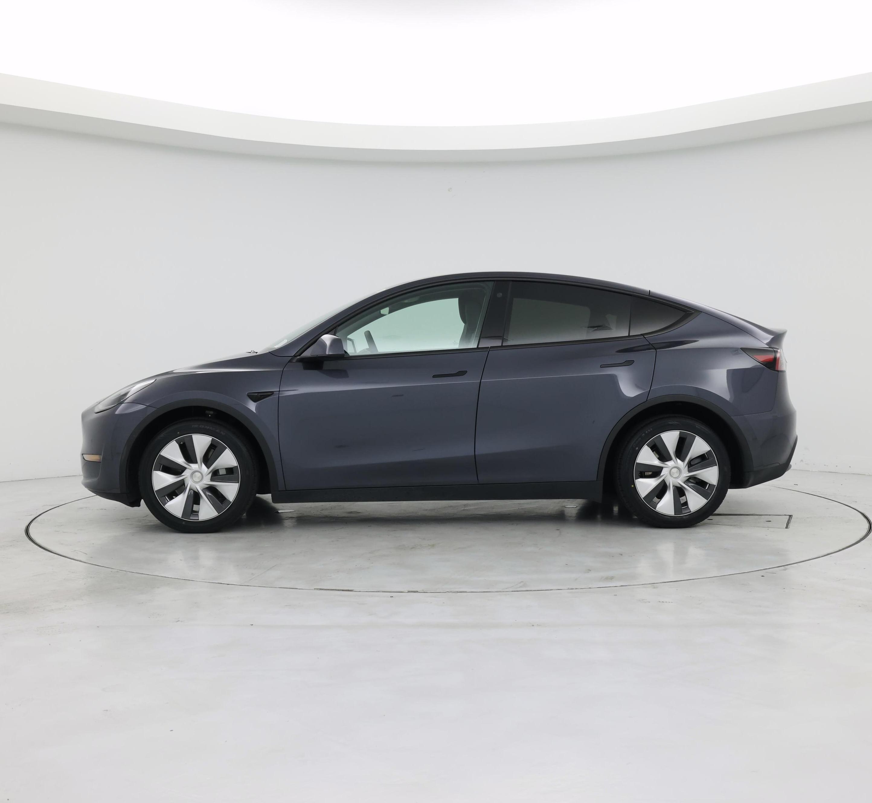Thumbnail: 2023 Tesla Model Y - 3