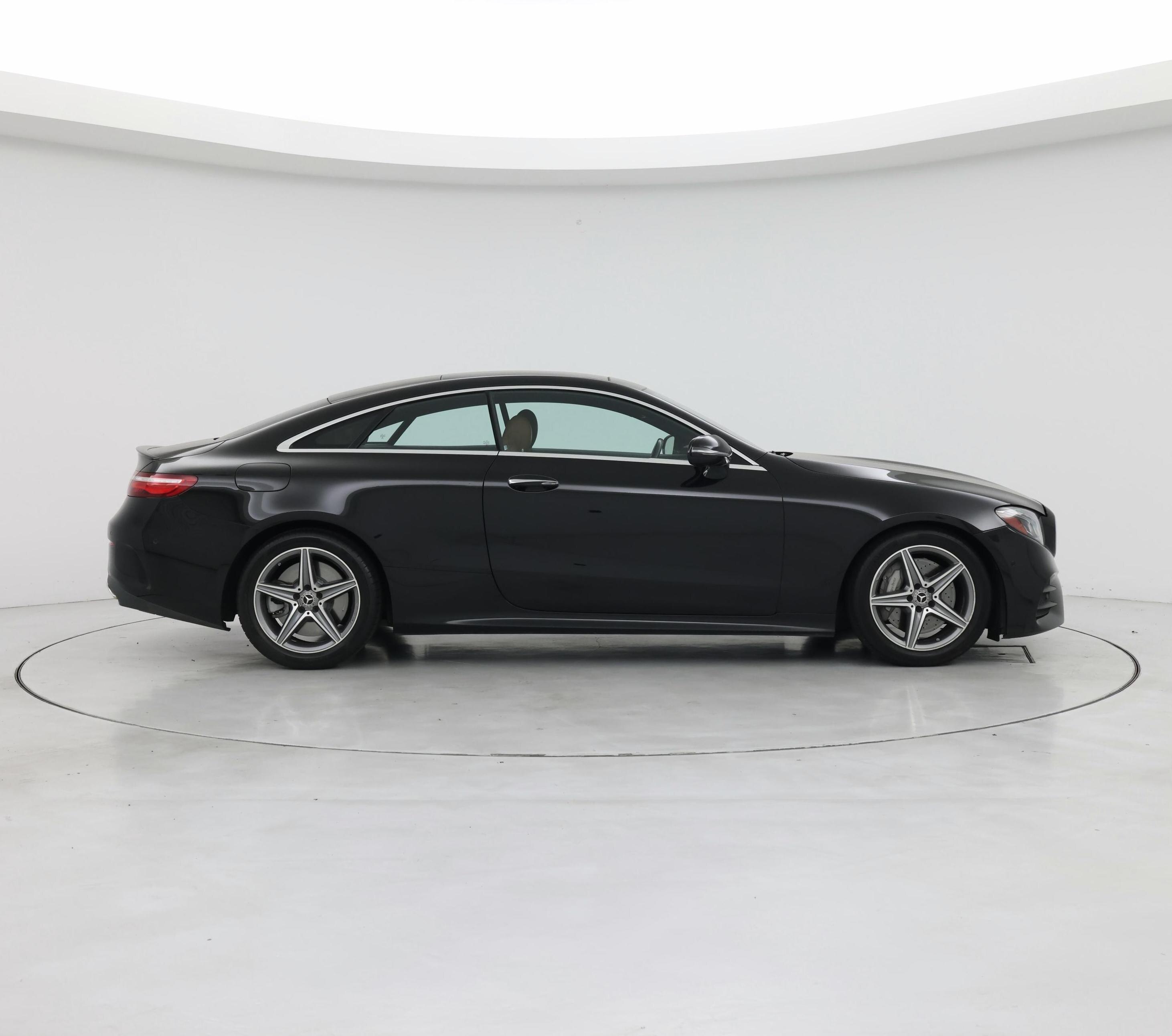 Thumbnail: 2018 Mercedes-Benz E-Class - 7