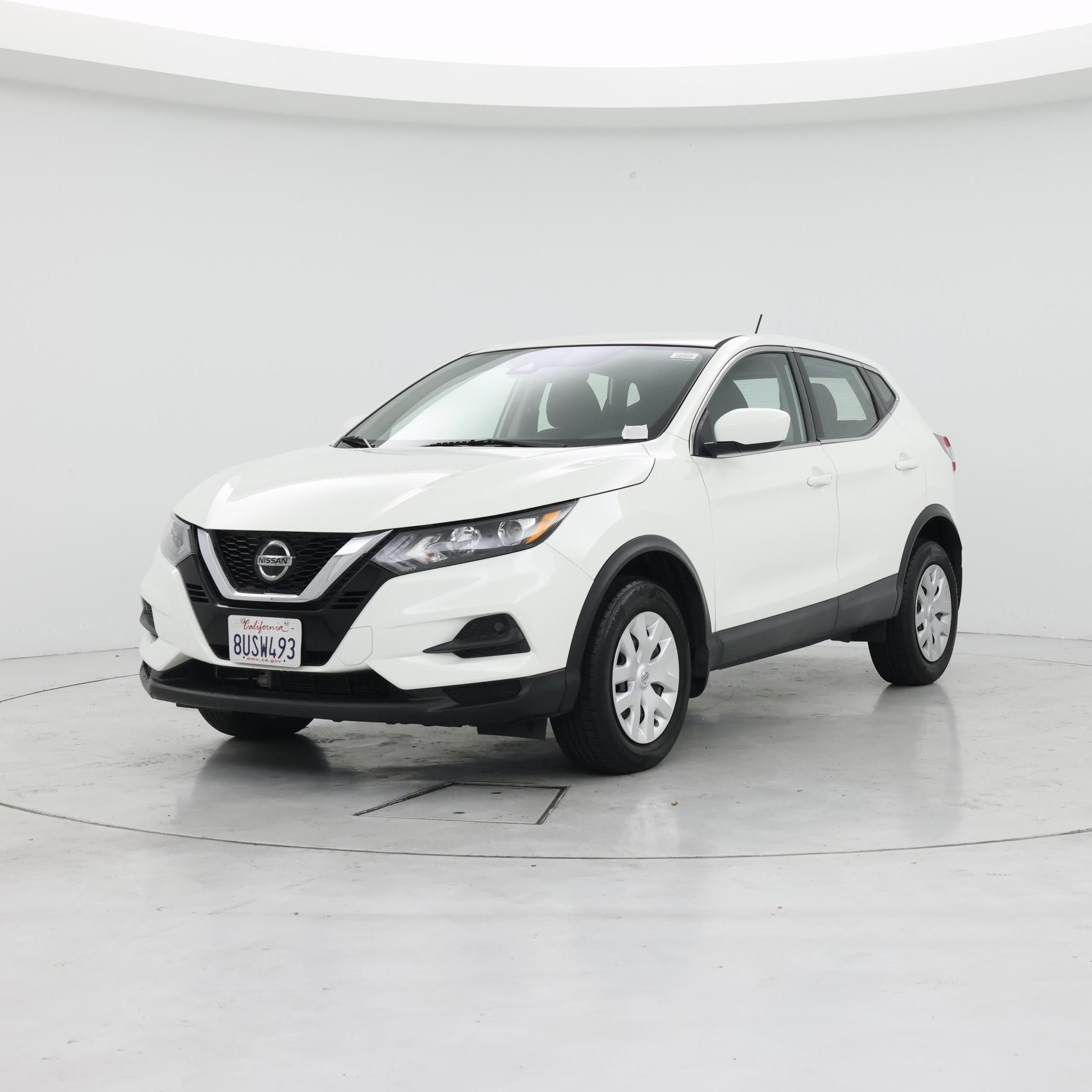 Thumbnail: 2020 Nissan Rogue Sport - 4
