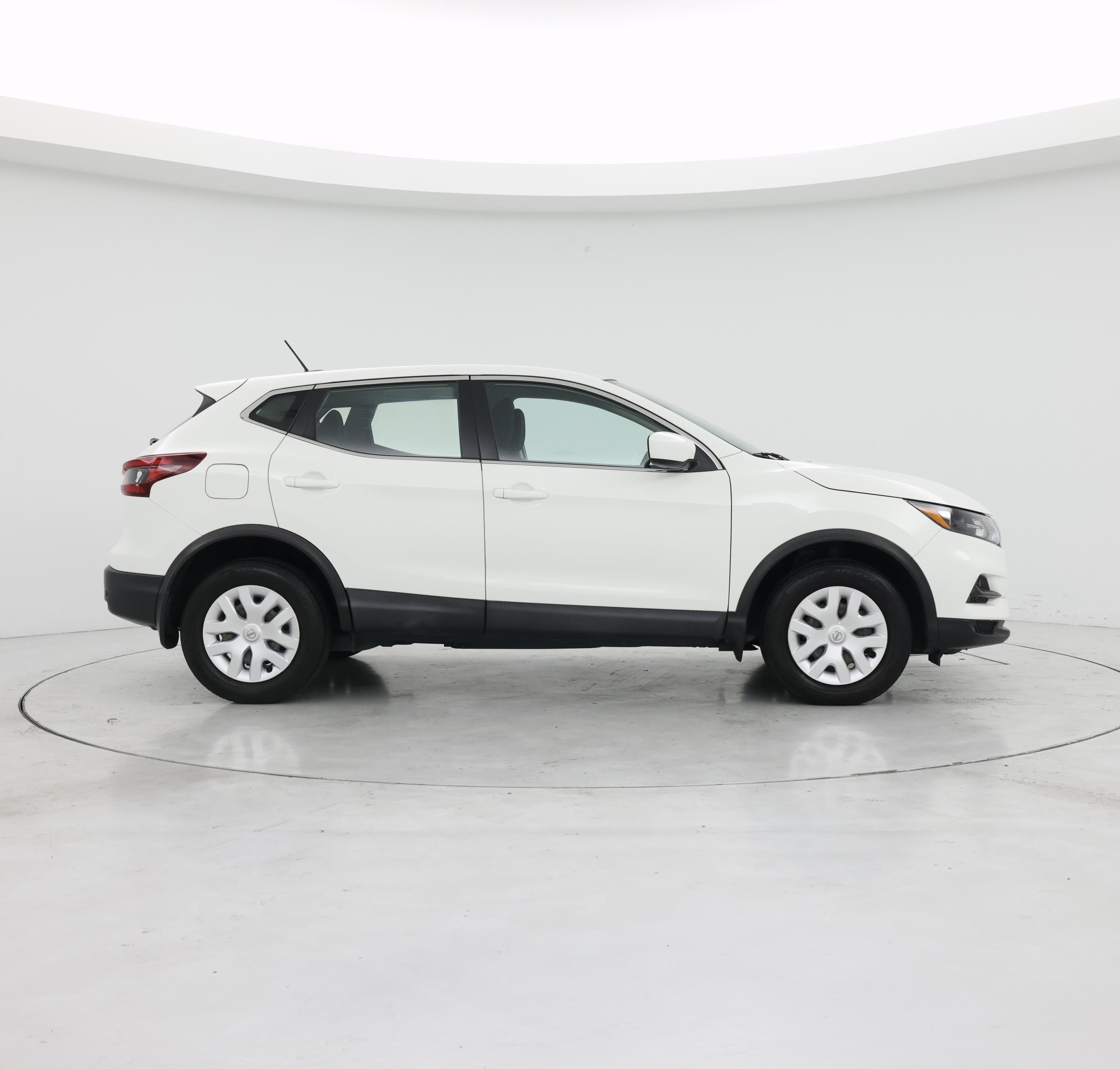 Thumbnail: 2020 Nissan Rogue Sport - 7
