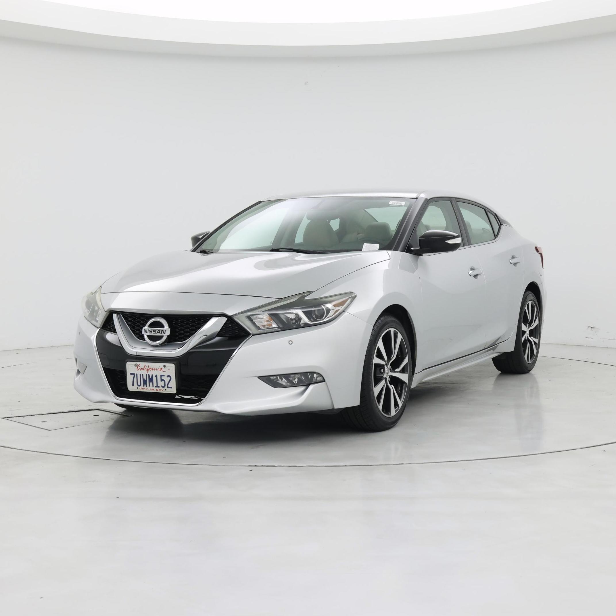 Thumbnail: 2017 Nissan Maxima - 4