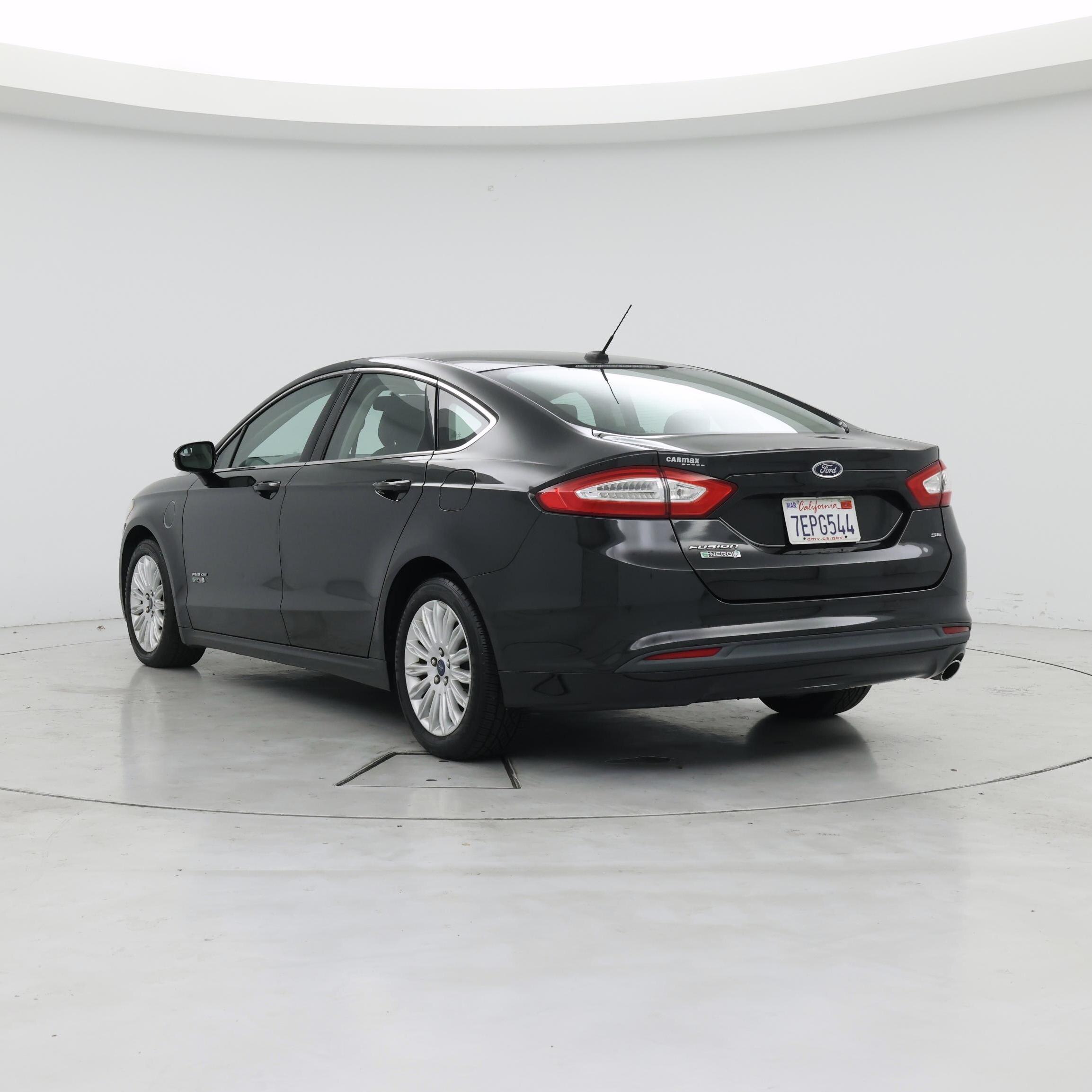 Thumbnail: 2014 Ford Fusion - 2