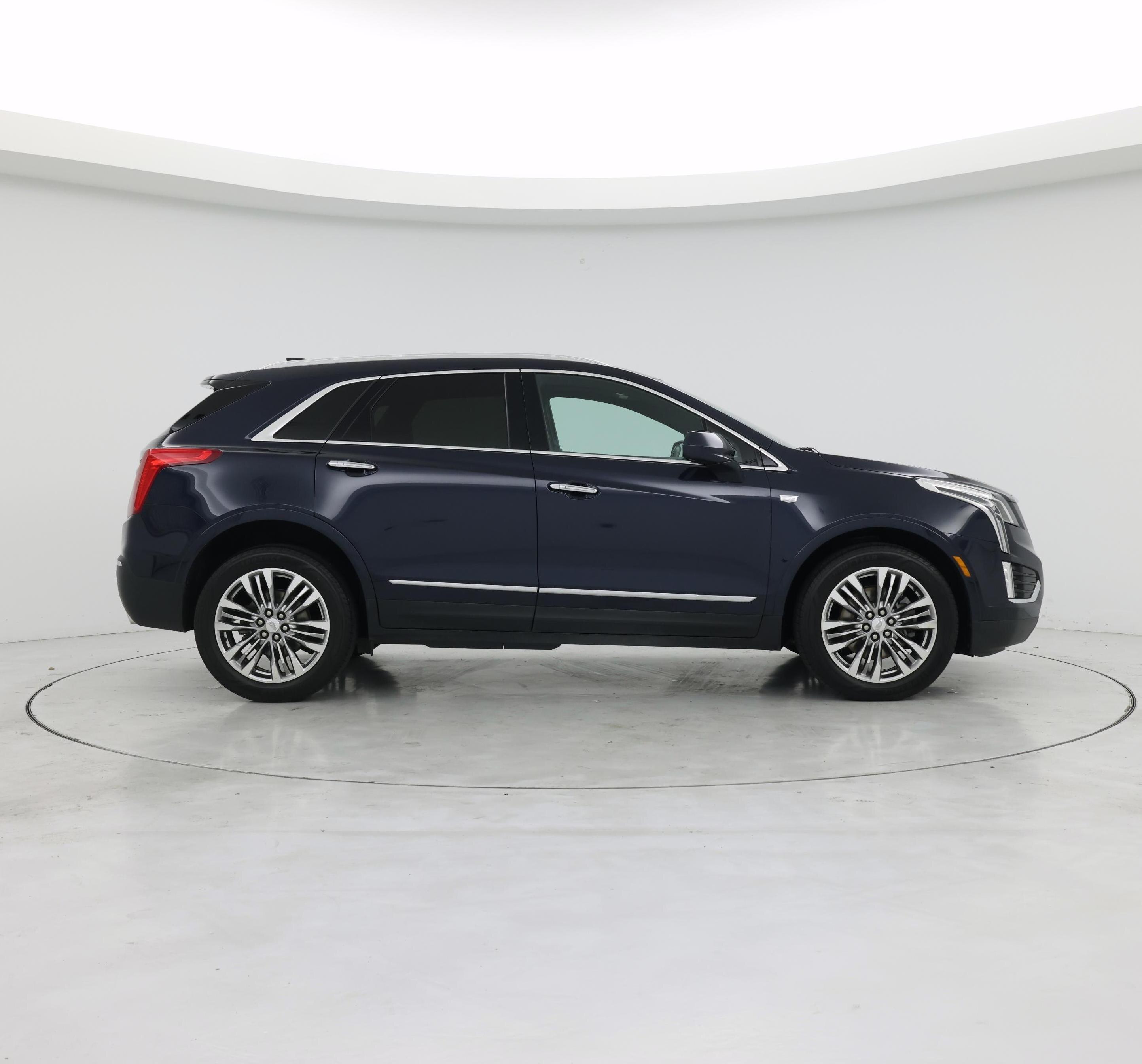 Thumbnail: 2017 Cadillac XT5 - 7