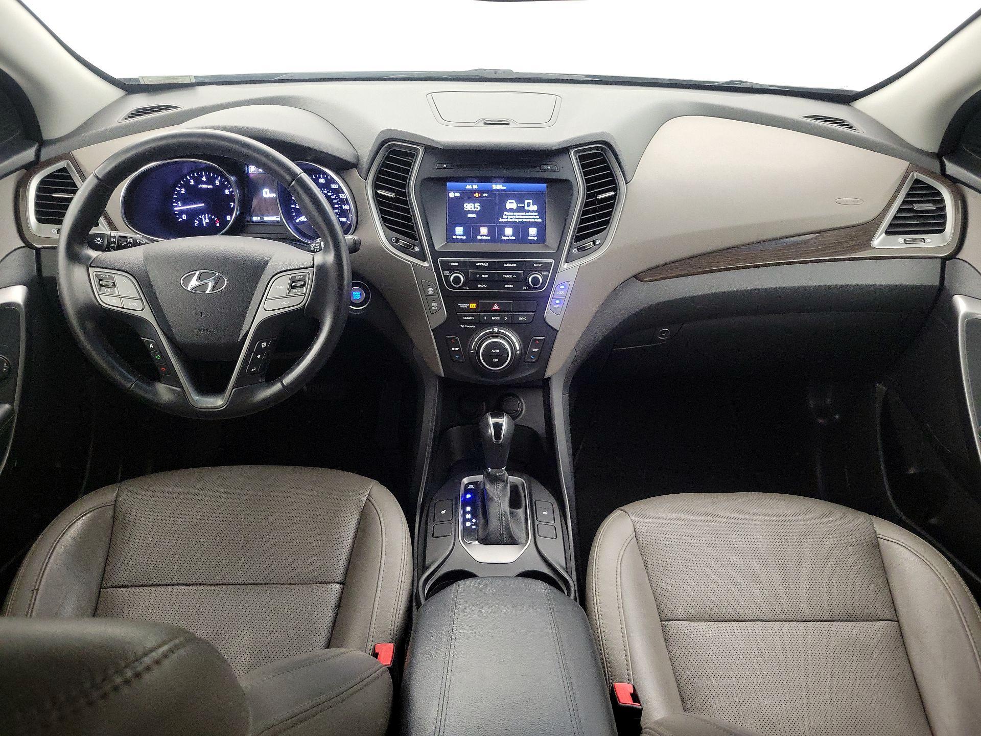 Thumbnail: 2017 Hyundai Santa Fe - 9