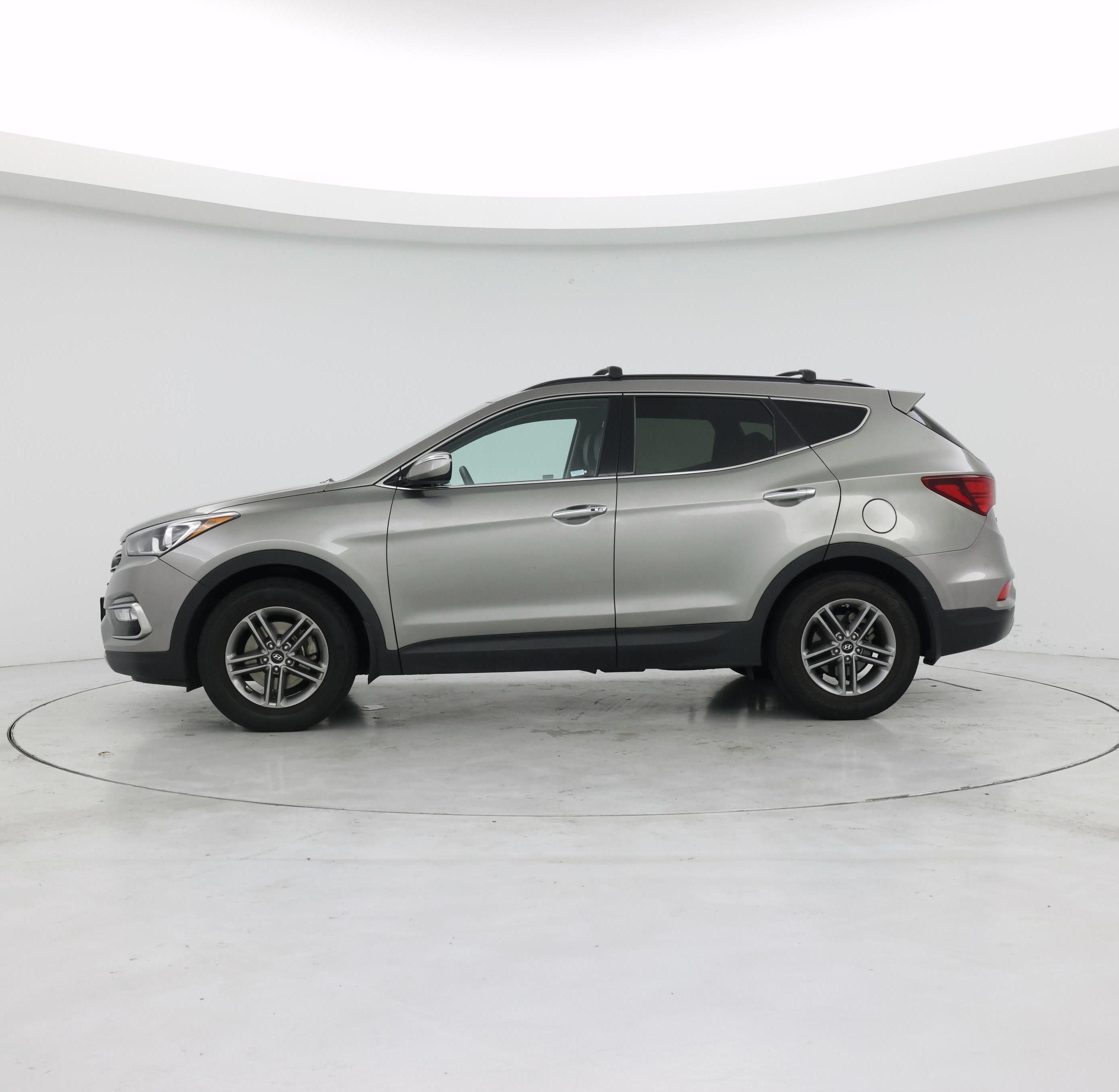Thumbnail: 2017 Hyundai Santa Fe - 3