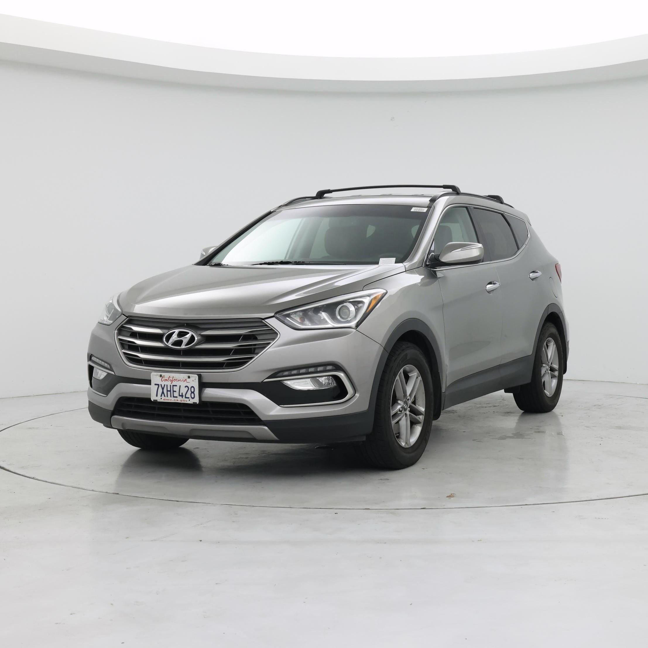 Thumbnail: 2017 Hyundai Santa Fe - 4