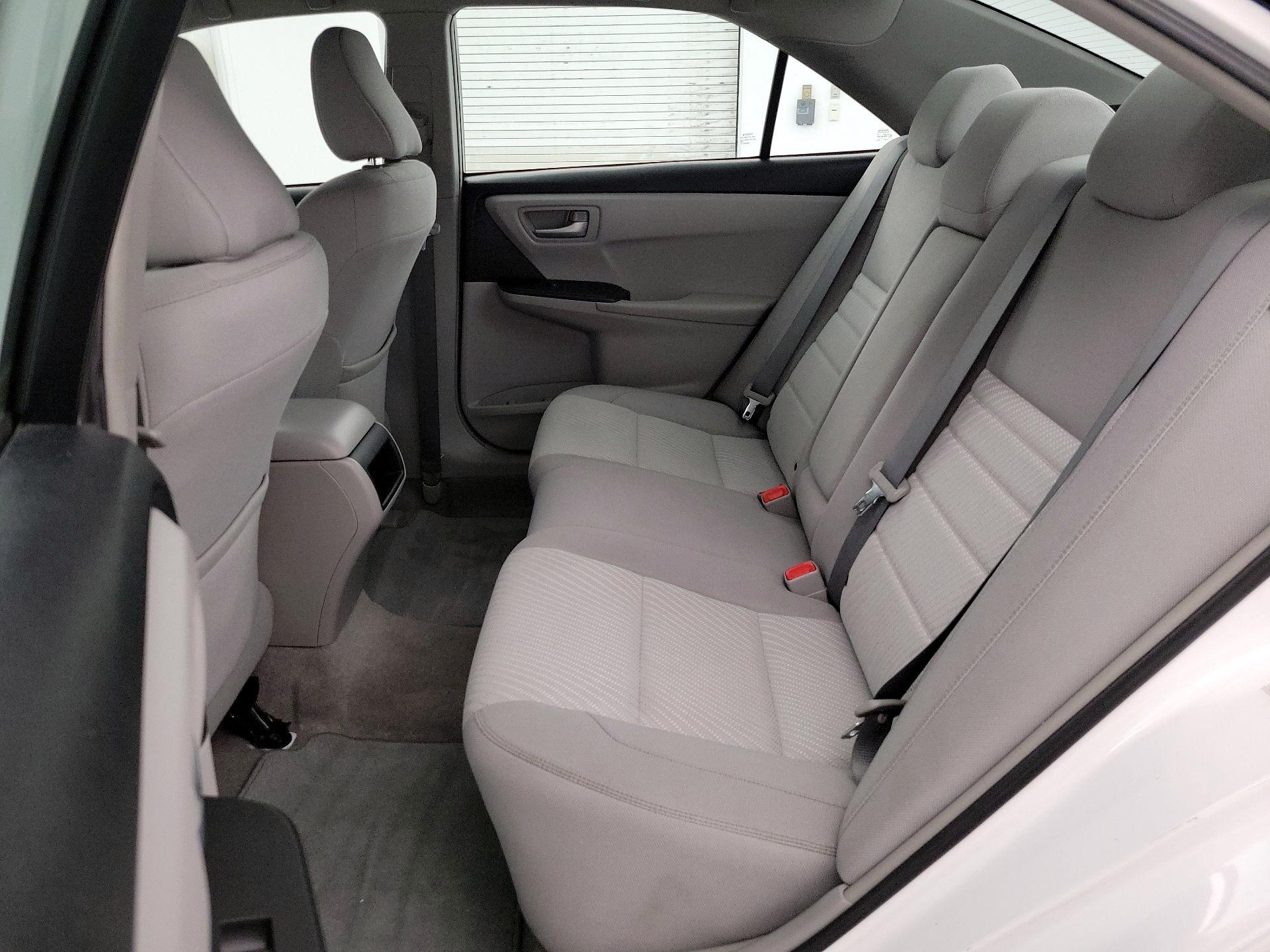 Thumbnail: 2017 Toyota Camry - 19
