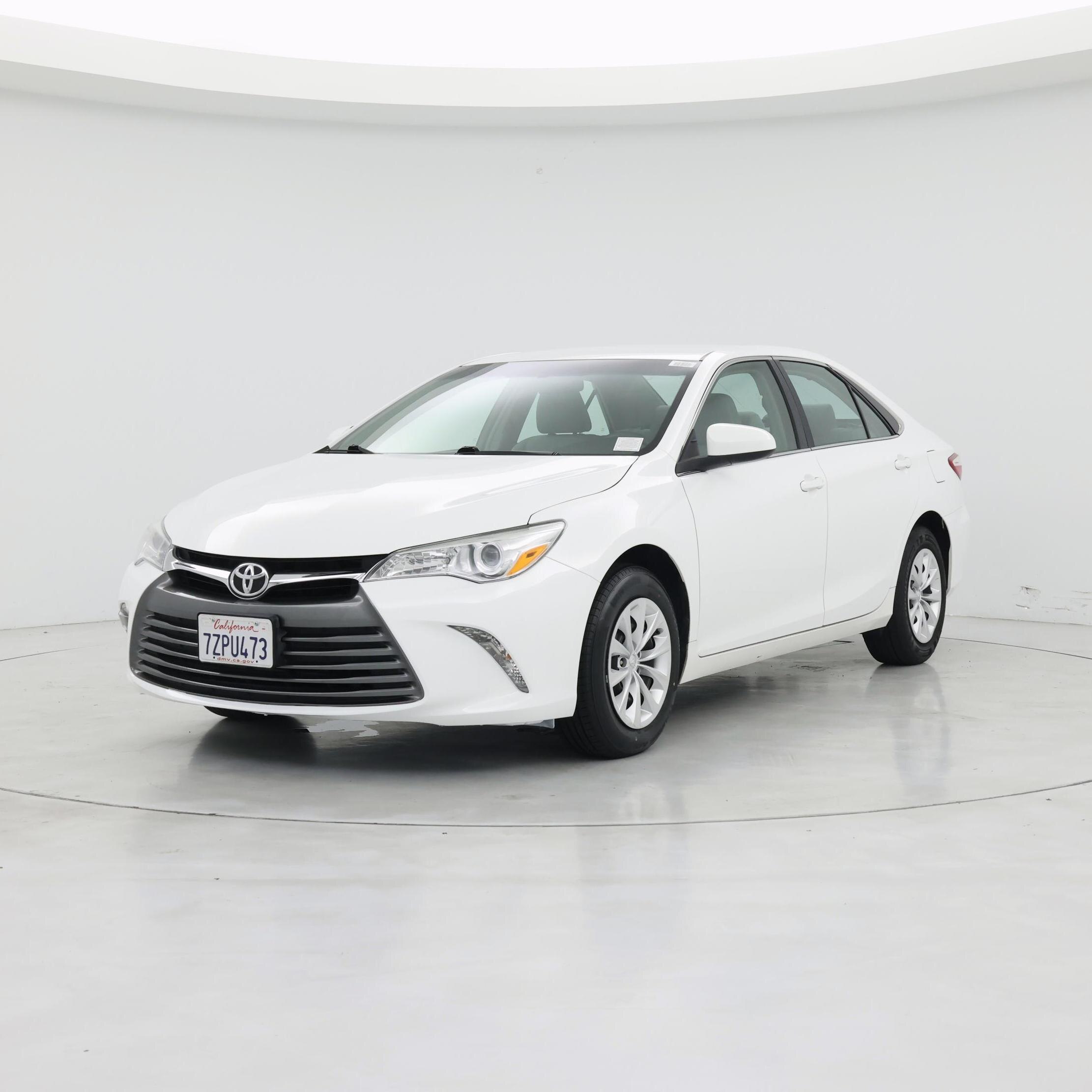 Thumbnail: 2017 Toyota Camry - 4