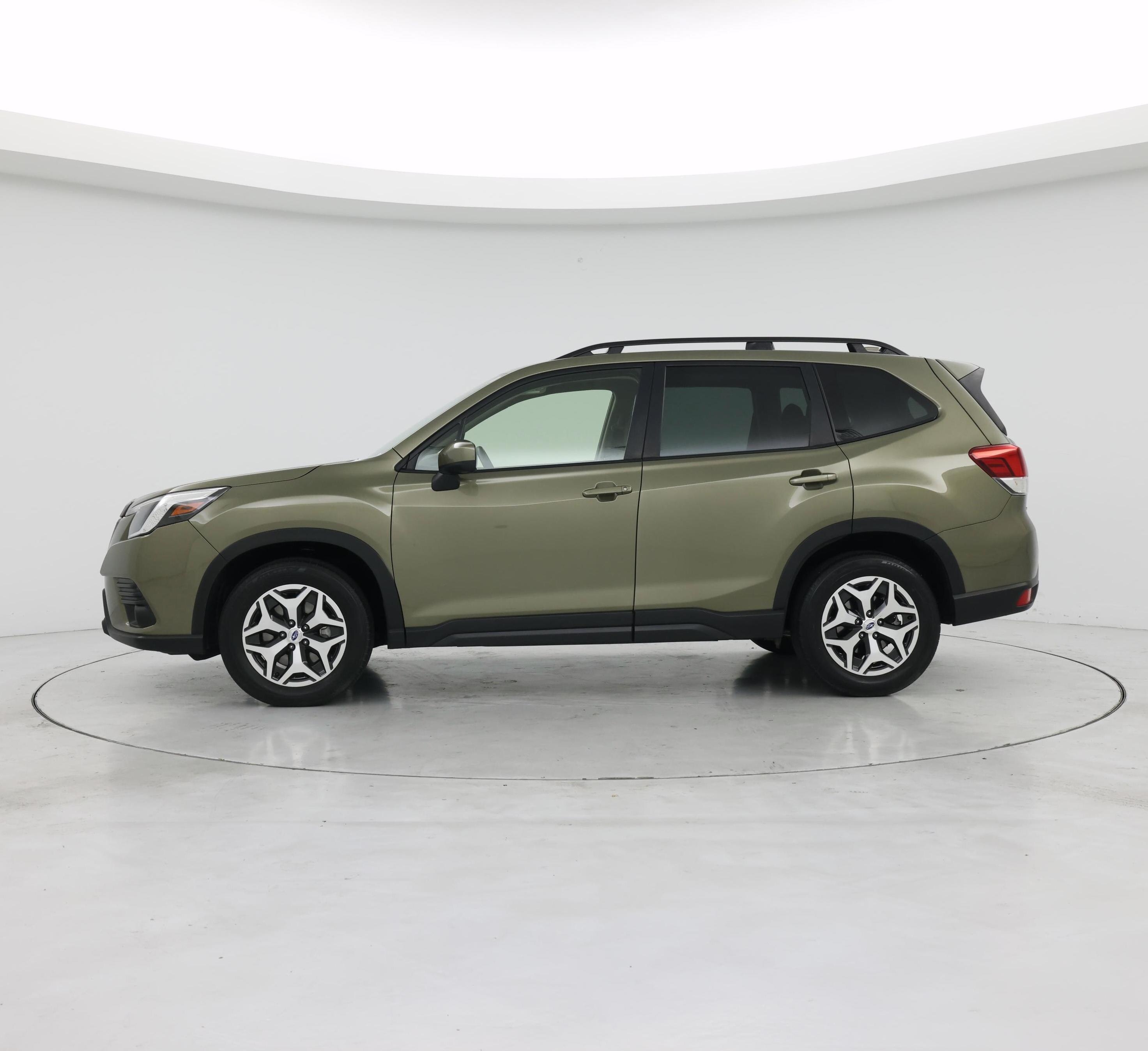 Thumbnail: 2023 Subaru Forester - 3