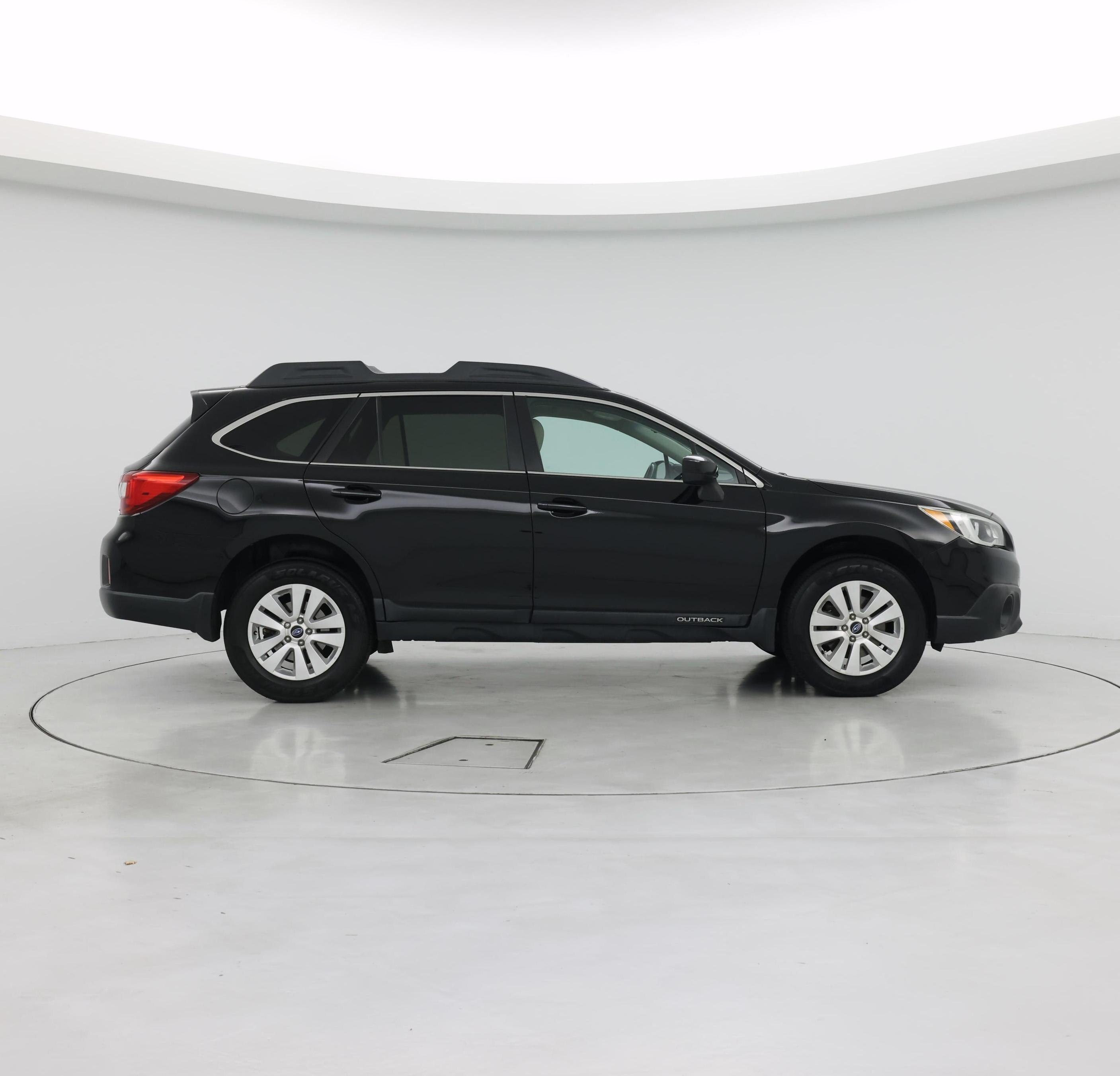 Thumbnail: 2015 Subaru Outback - 7