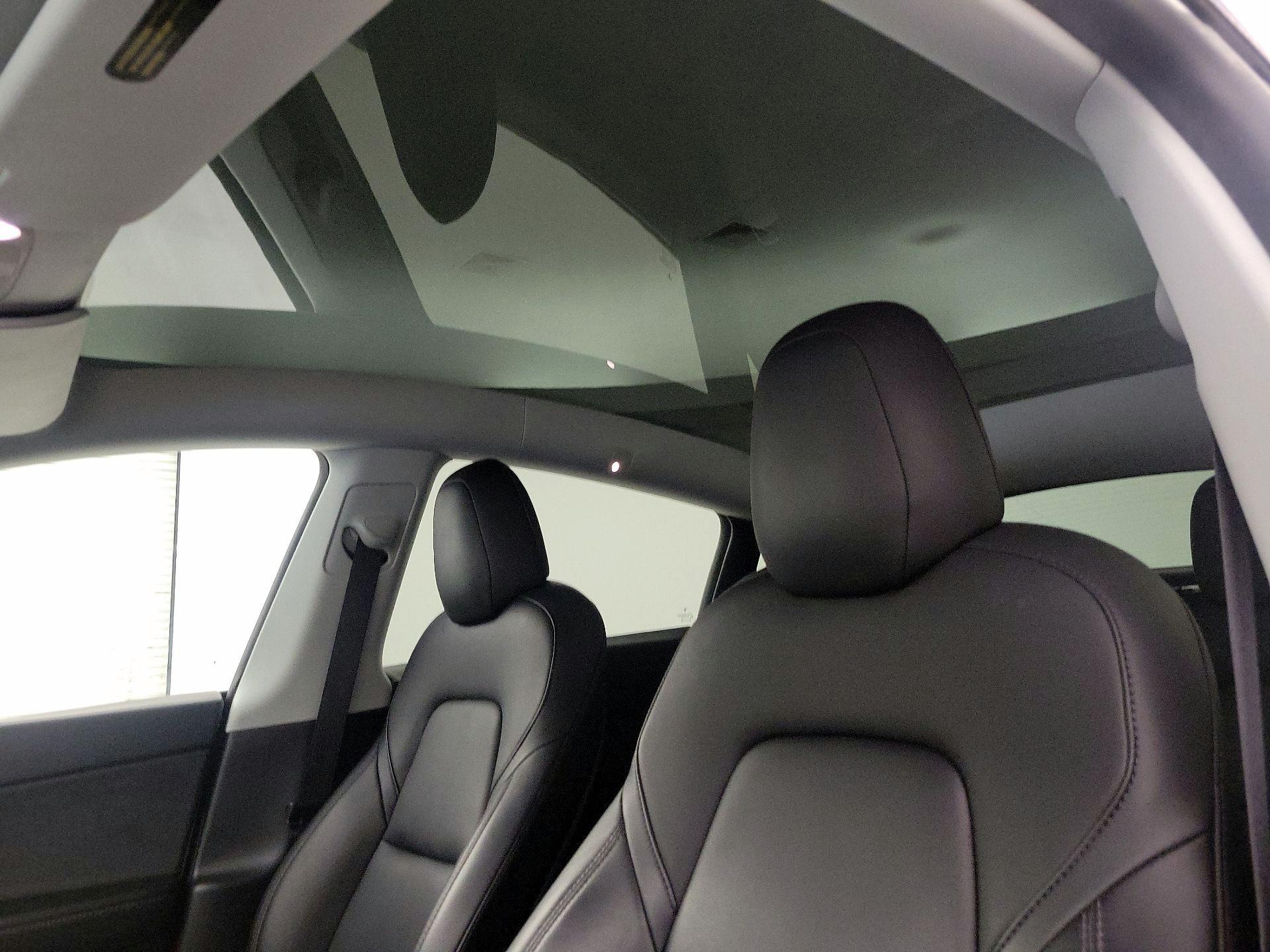 Thumbnail: 2020 Tesla Model Y - 19