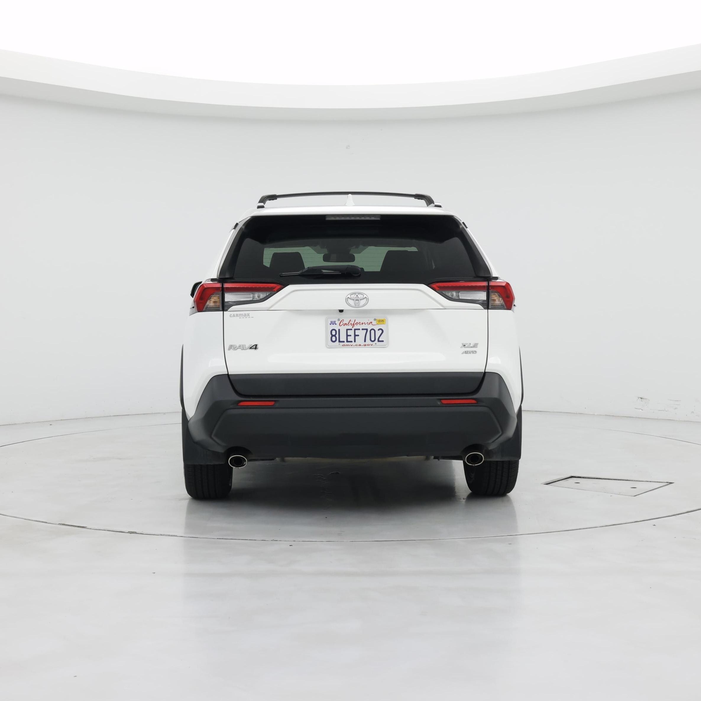 Thumbnail: 2019 Toyota RAV4 - 6