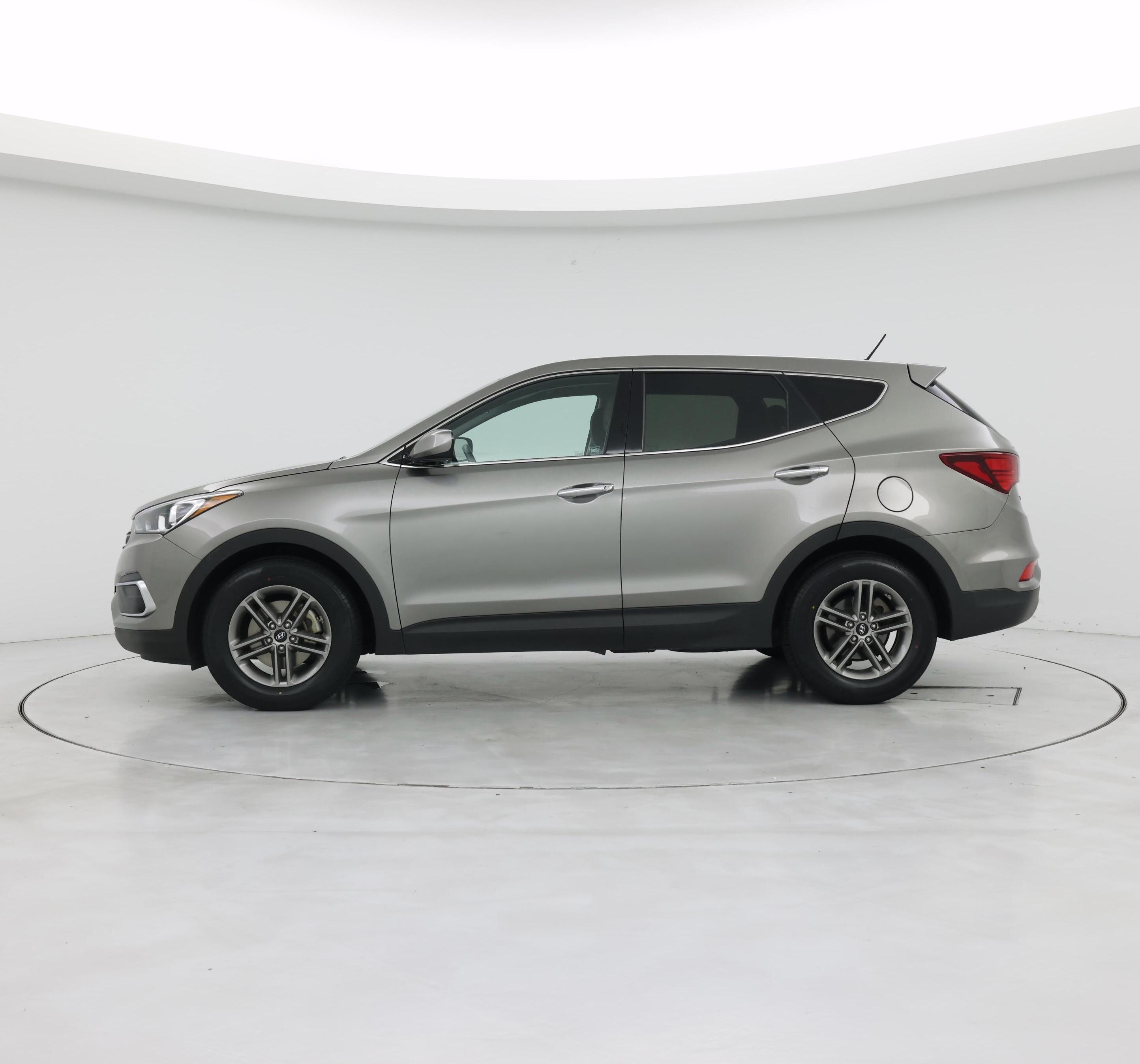 Thumbnail: 2018 Hyundai Santa Fe - 3