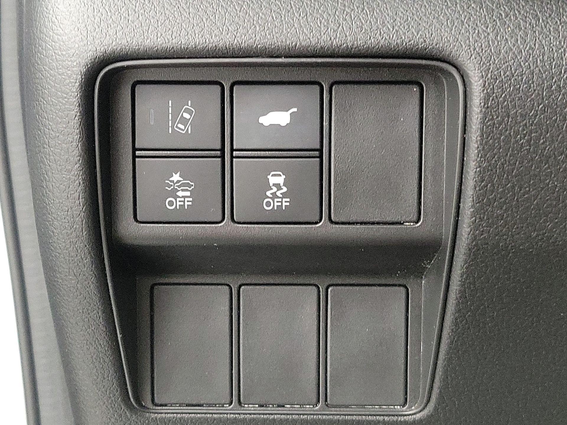 Thumbnail: 2019 Honda CR-V - 13