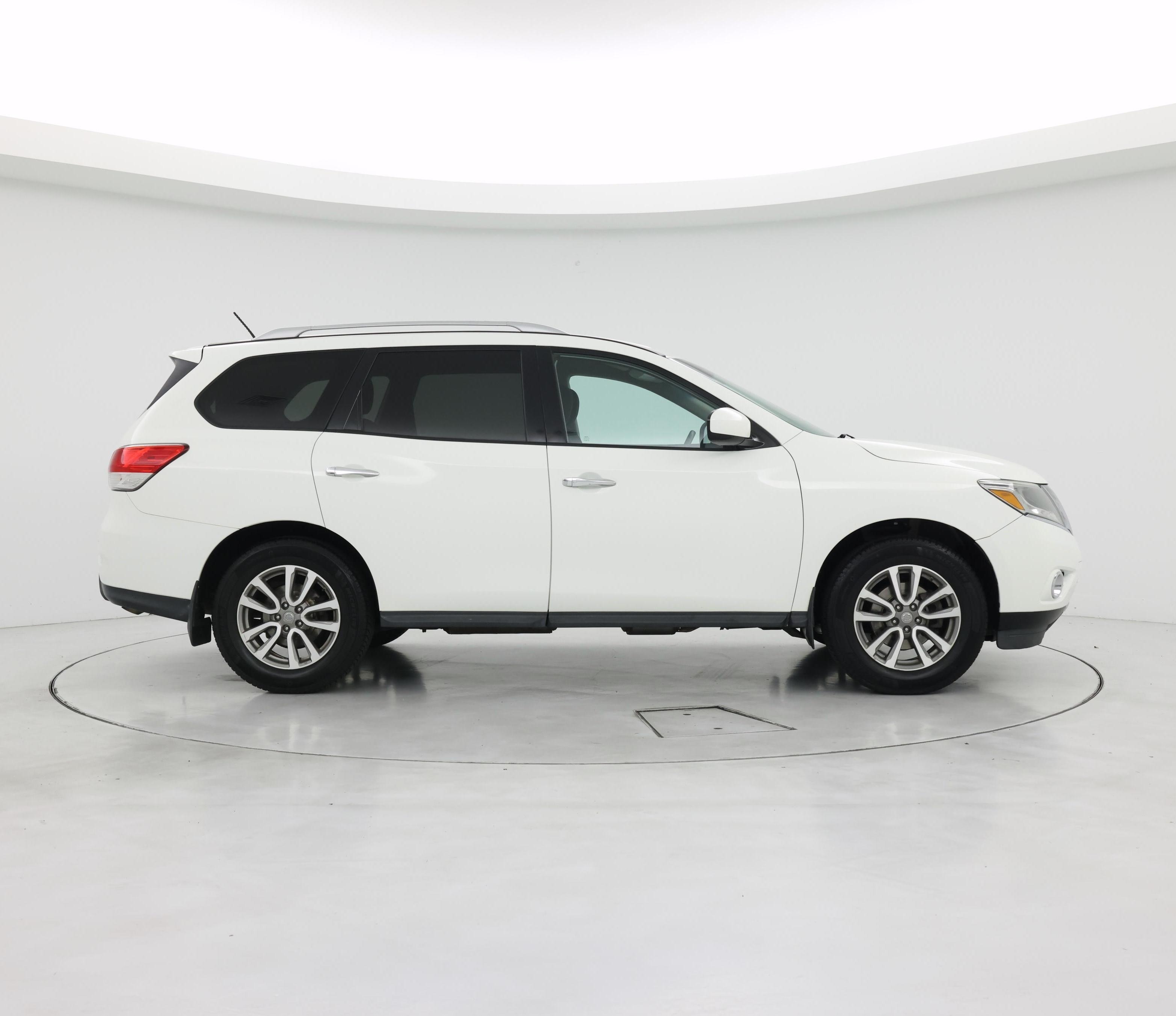Thumbnail: 2016 Nissan Pathfinder - 7