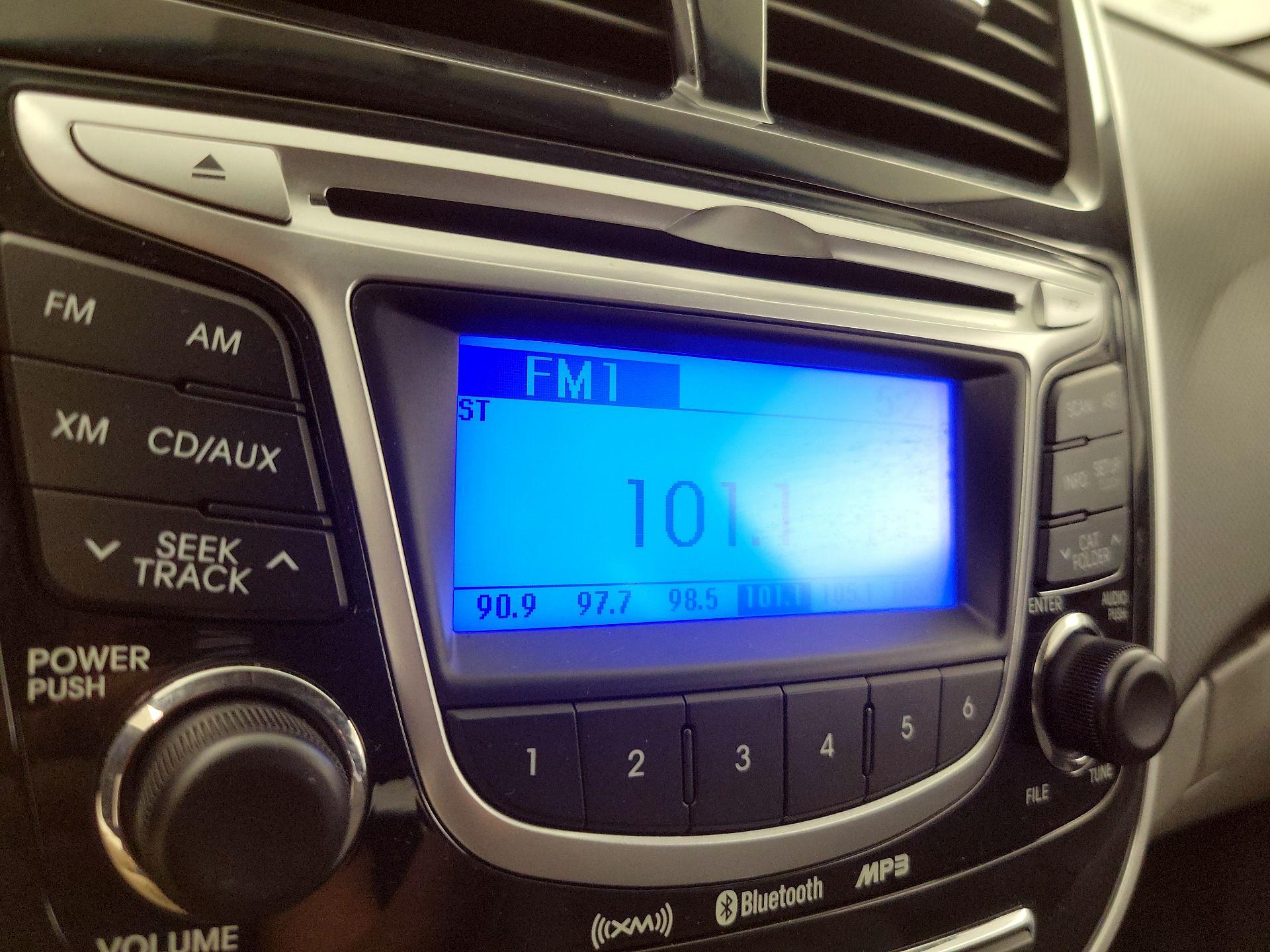 Thumbnail: 2013 Hyundai Accent - 14