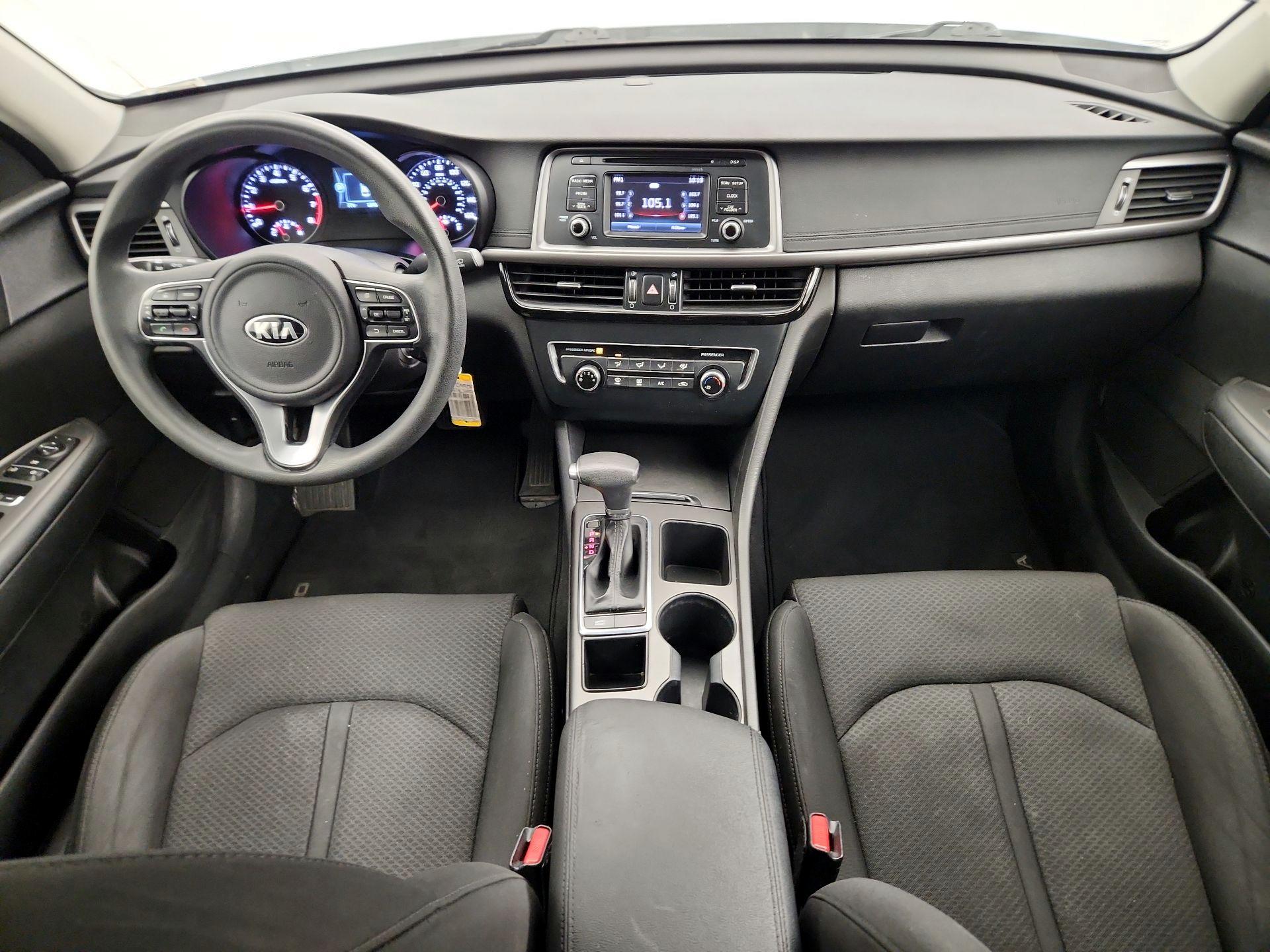 Thumbnail: 2016 Kia Optima - 9