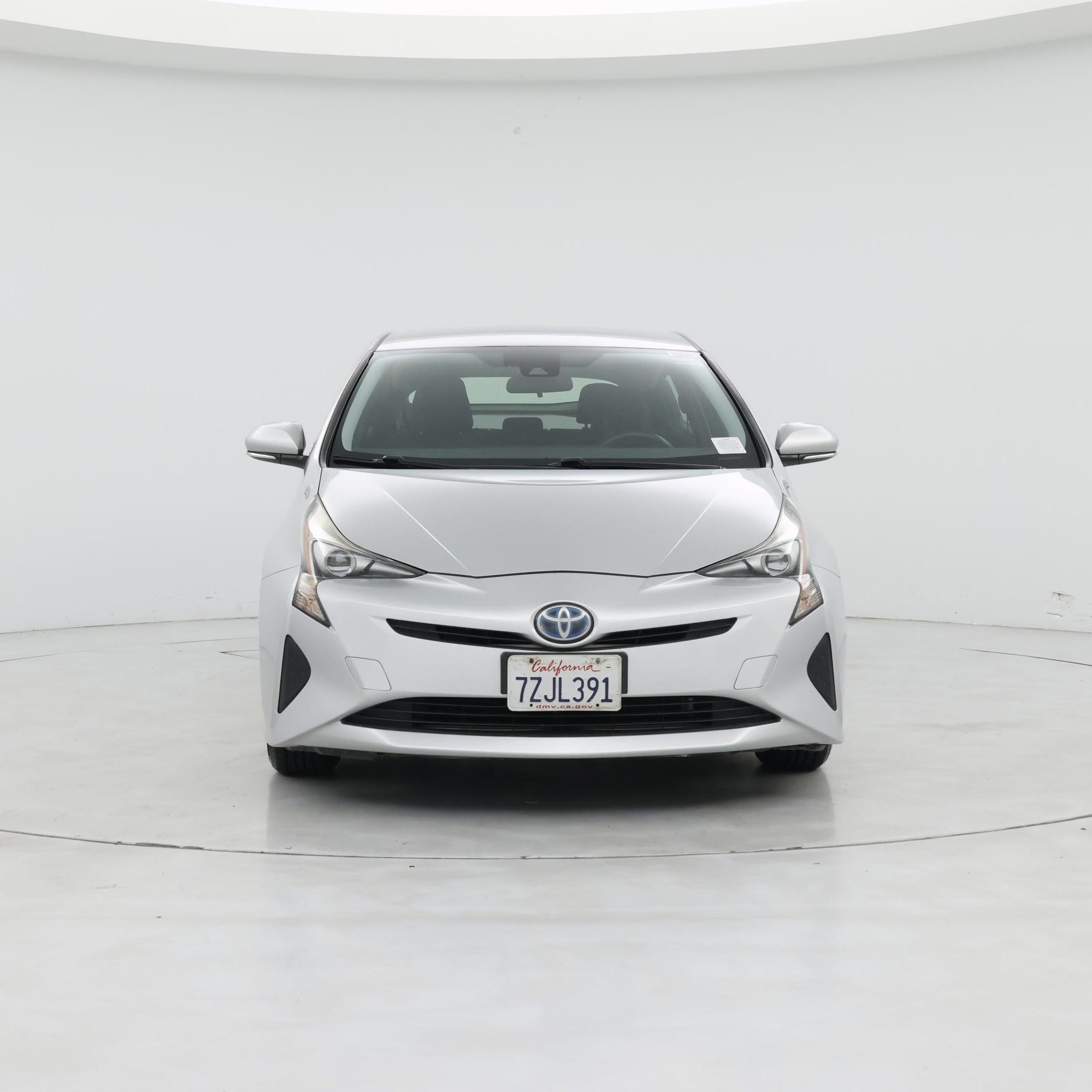 Thumbnail: 2017 Toyota Prius - 5