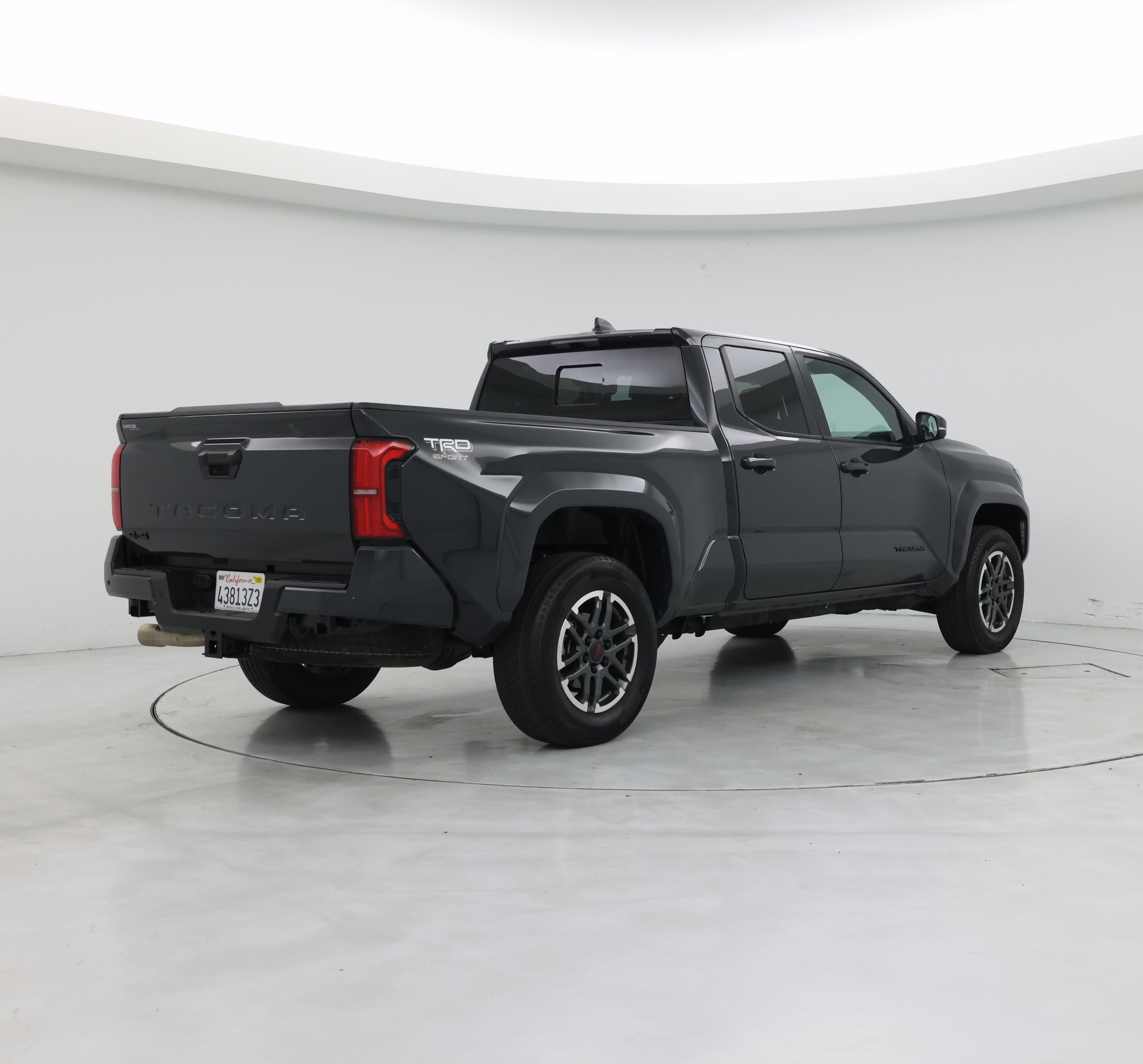 Thumbnail: 2024 Toyota Tacoma - 8