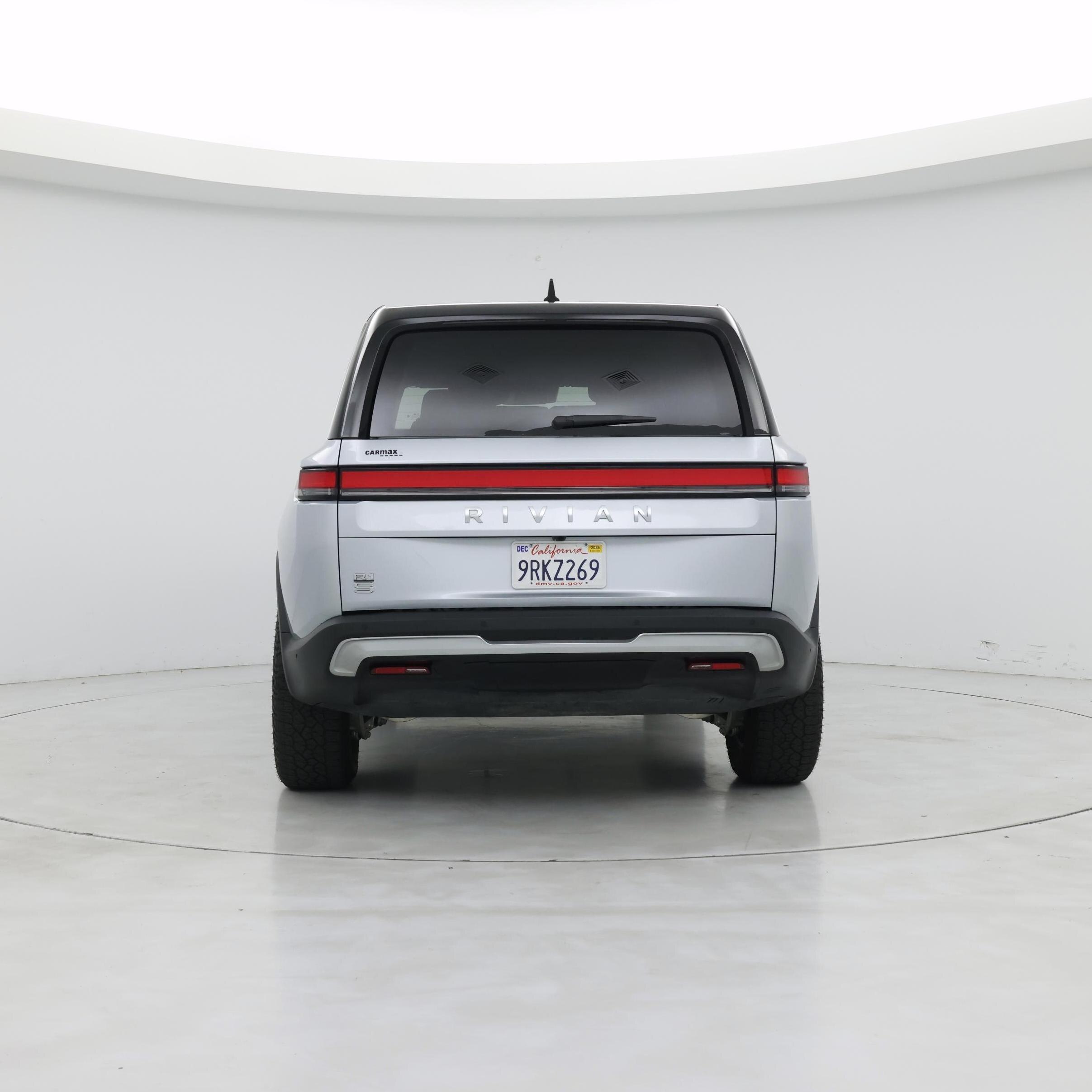 Thumbnail: 2025 Rivian R1S - 6