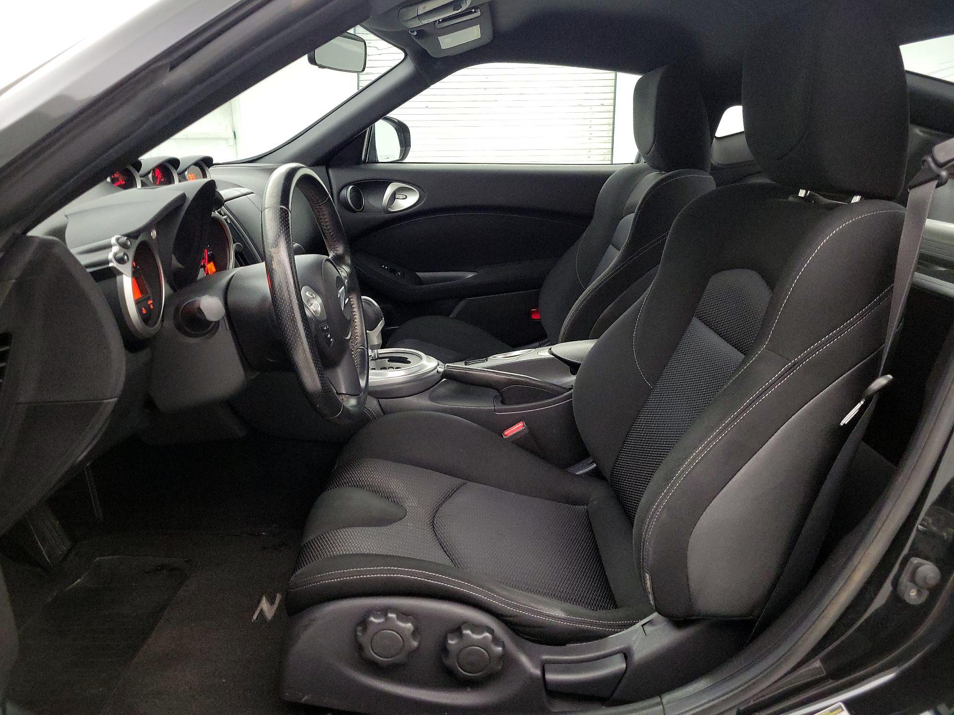 Thumbnail: 2015 Nissan Z - 11