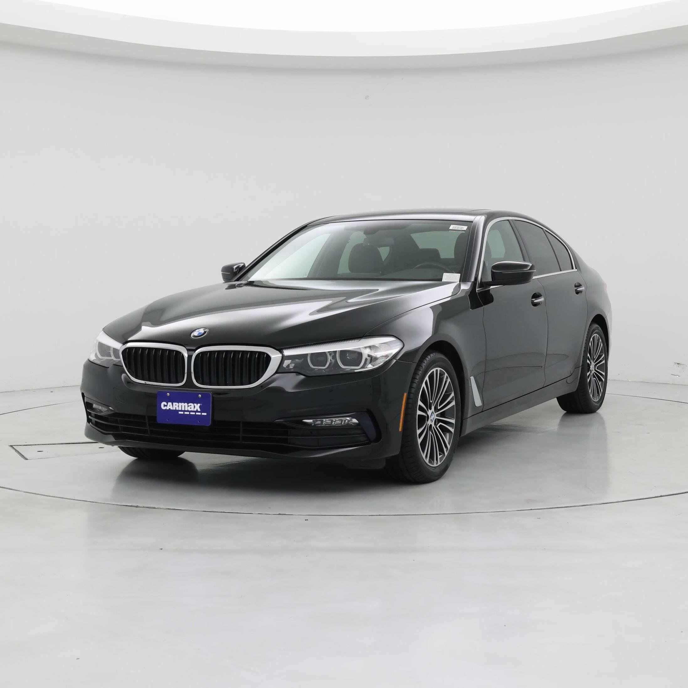 Thumbnail: 2017 BMW 5 Series - 4