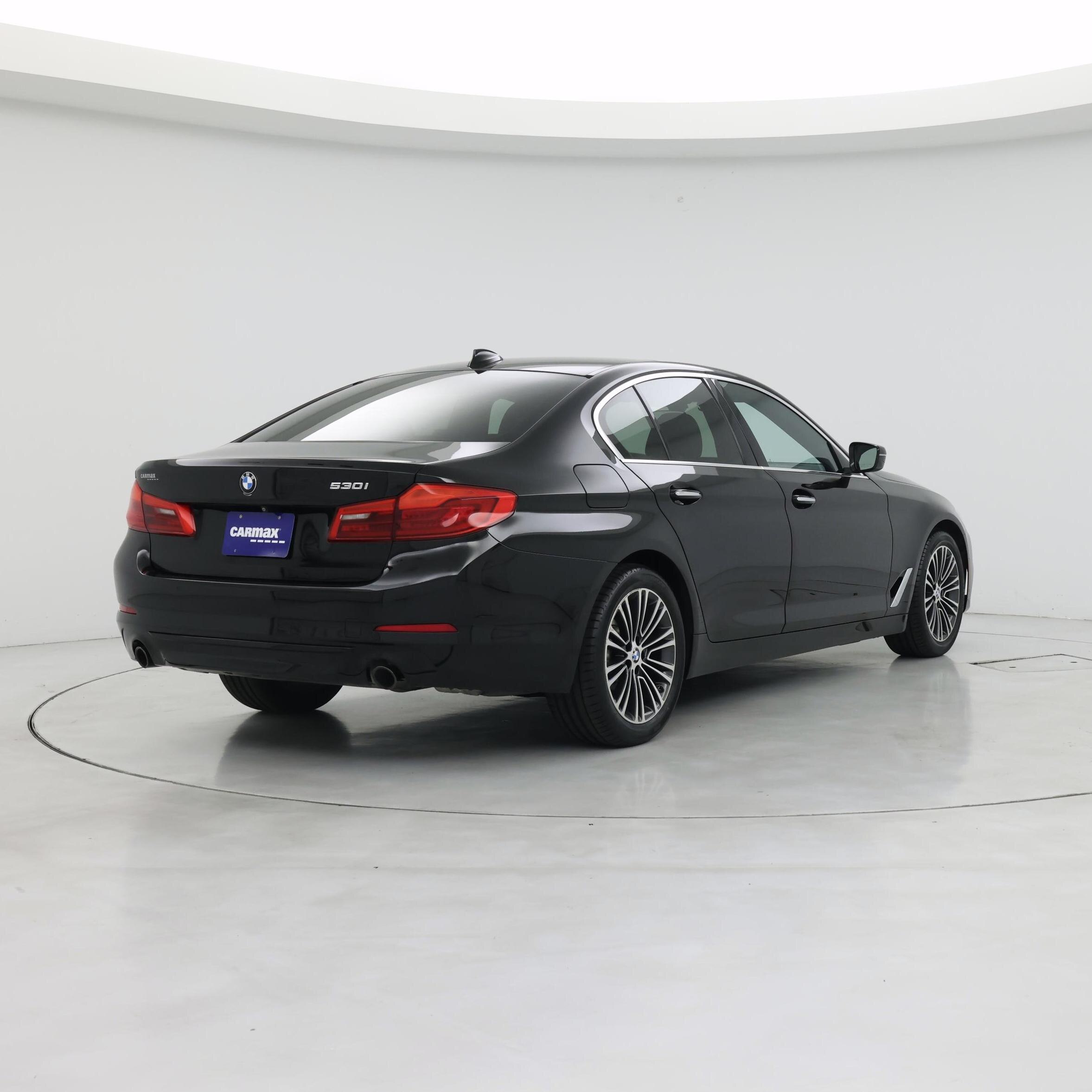 Thumbnail: 2017 BMW 5 Series - 8