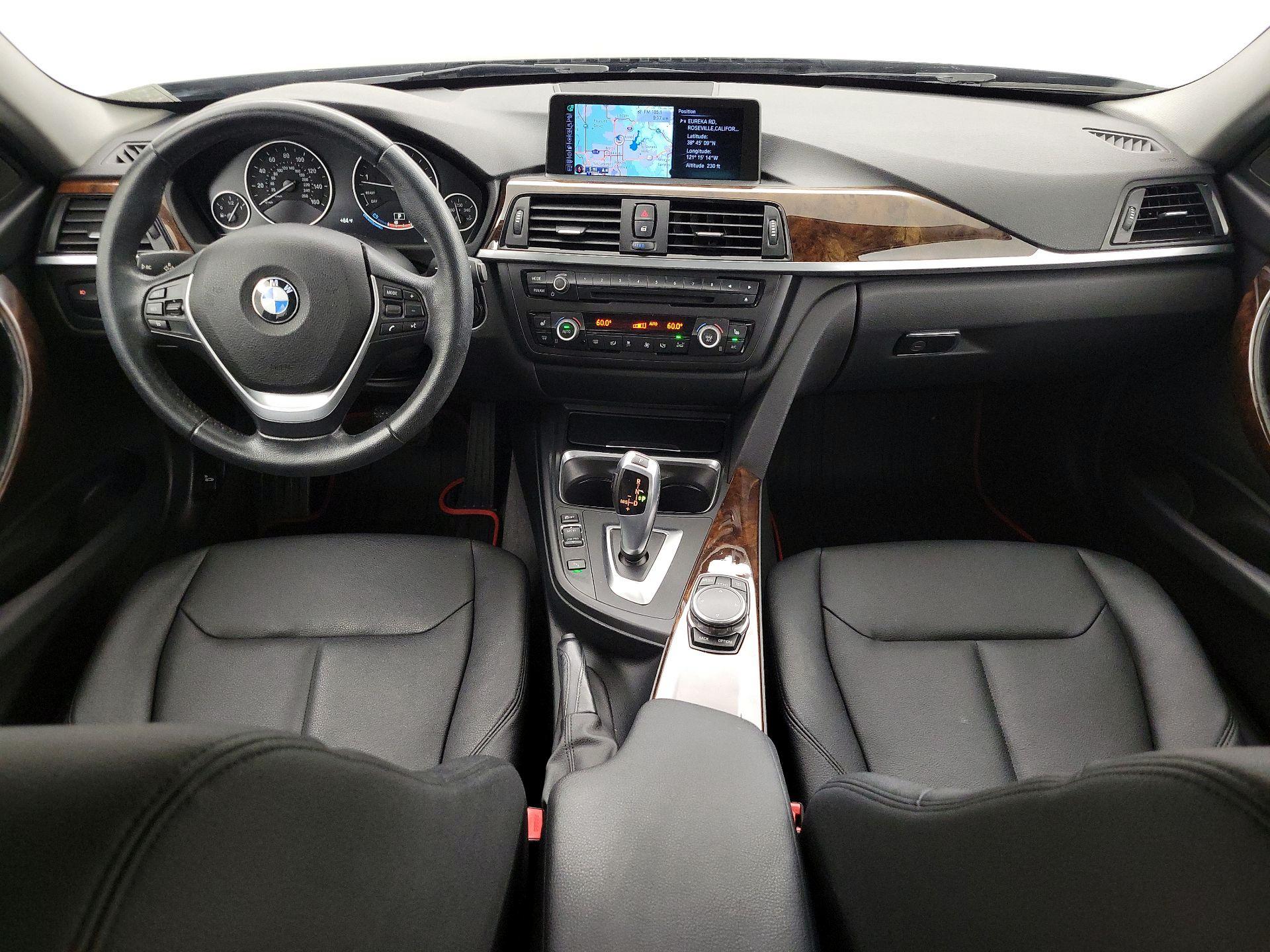 Thumbnail: 2015 BMW 3 Series - 9