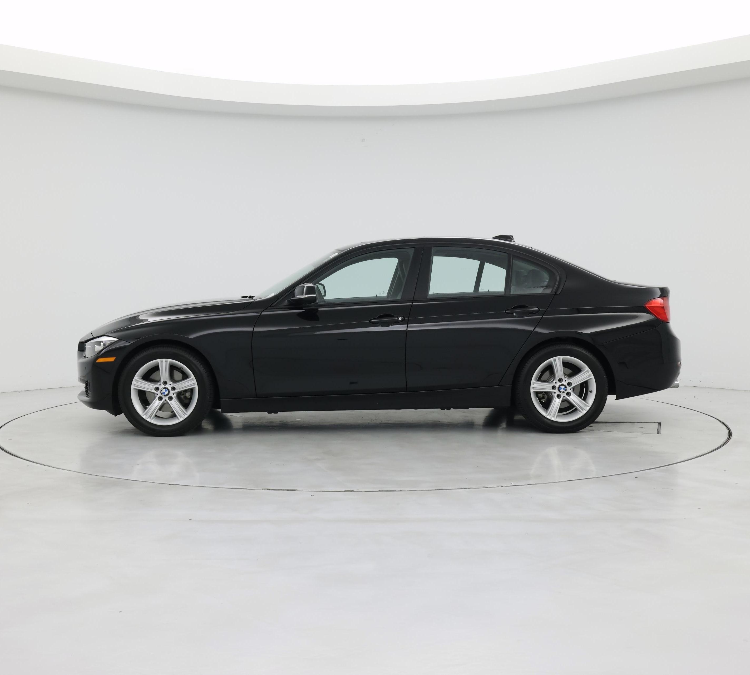 Thumbnail: 2015 BMW 3 Series - 3