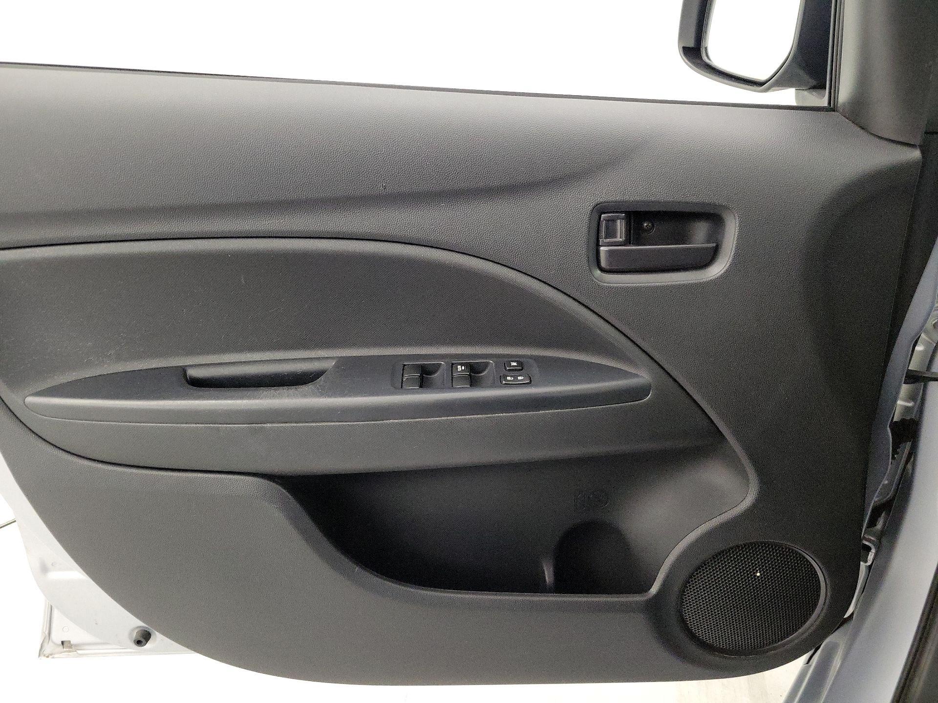 Thumbnail: 2019 Mitsubishi Mirage - 12