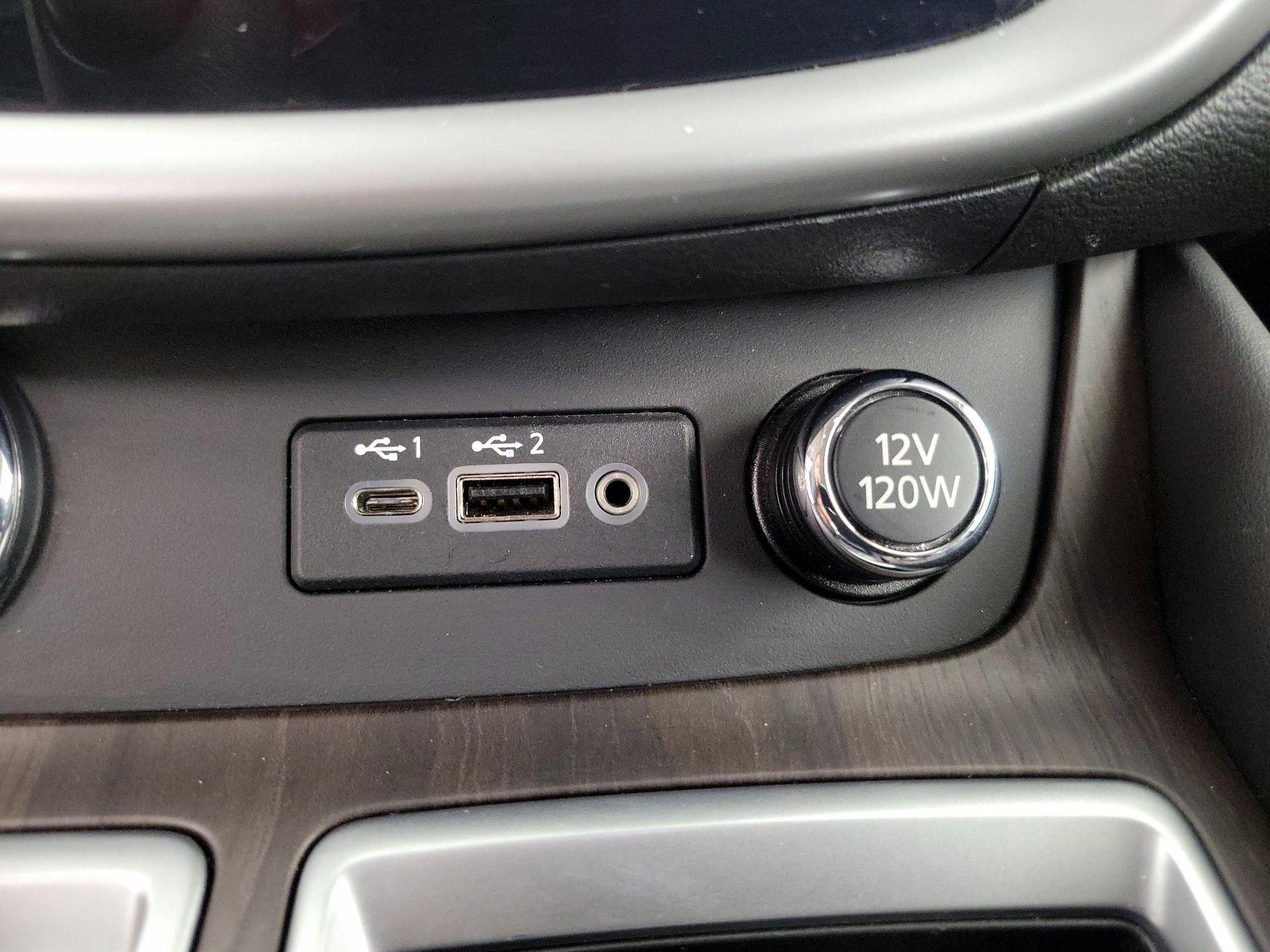 Thumbnail: 2019 Nissan Murano - 18